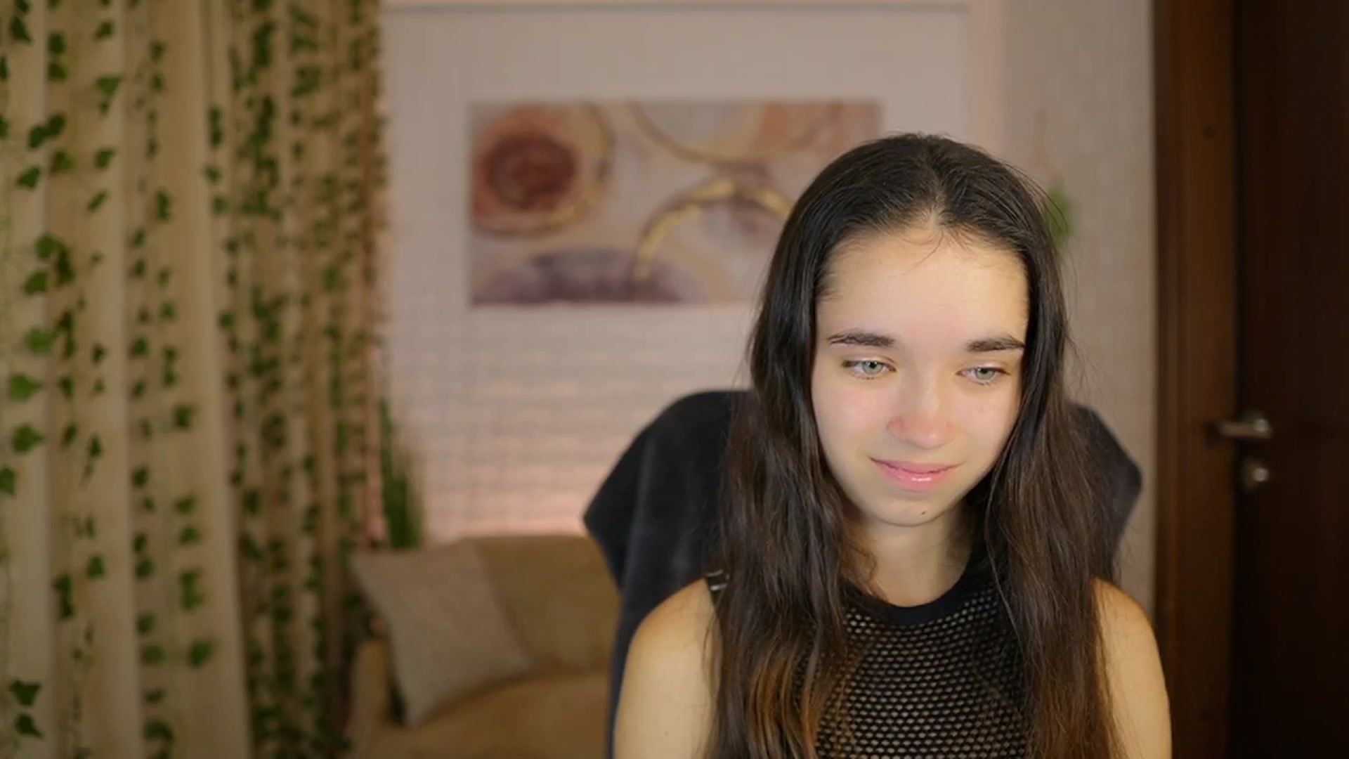 Gallery image thumbnail from Gia_Paige18's myfreecams stream on, 10/04/2024, 15:57 image 9 of 20