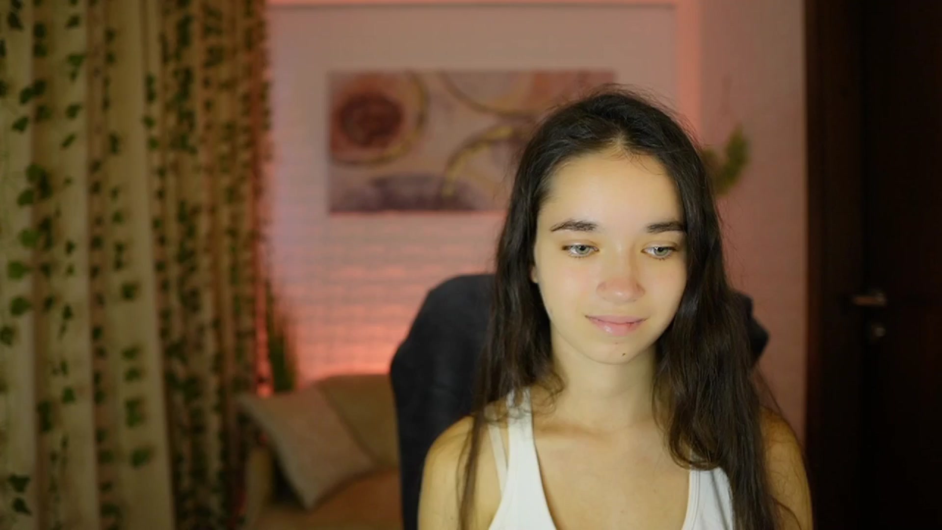 Gallery image thumbnail from Gia_Paige18's myfreecams stream on, 10/06/2024, 09:51 image 9 of 20