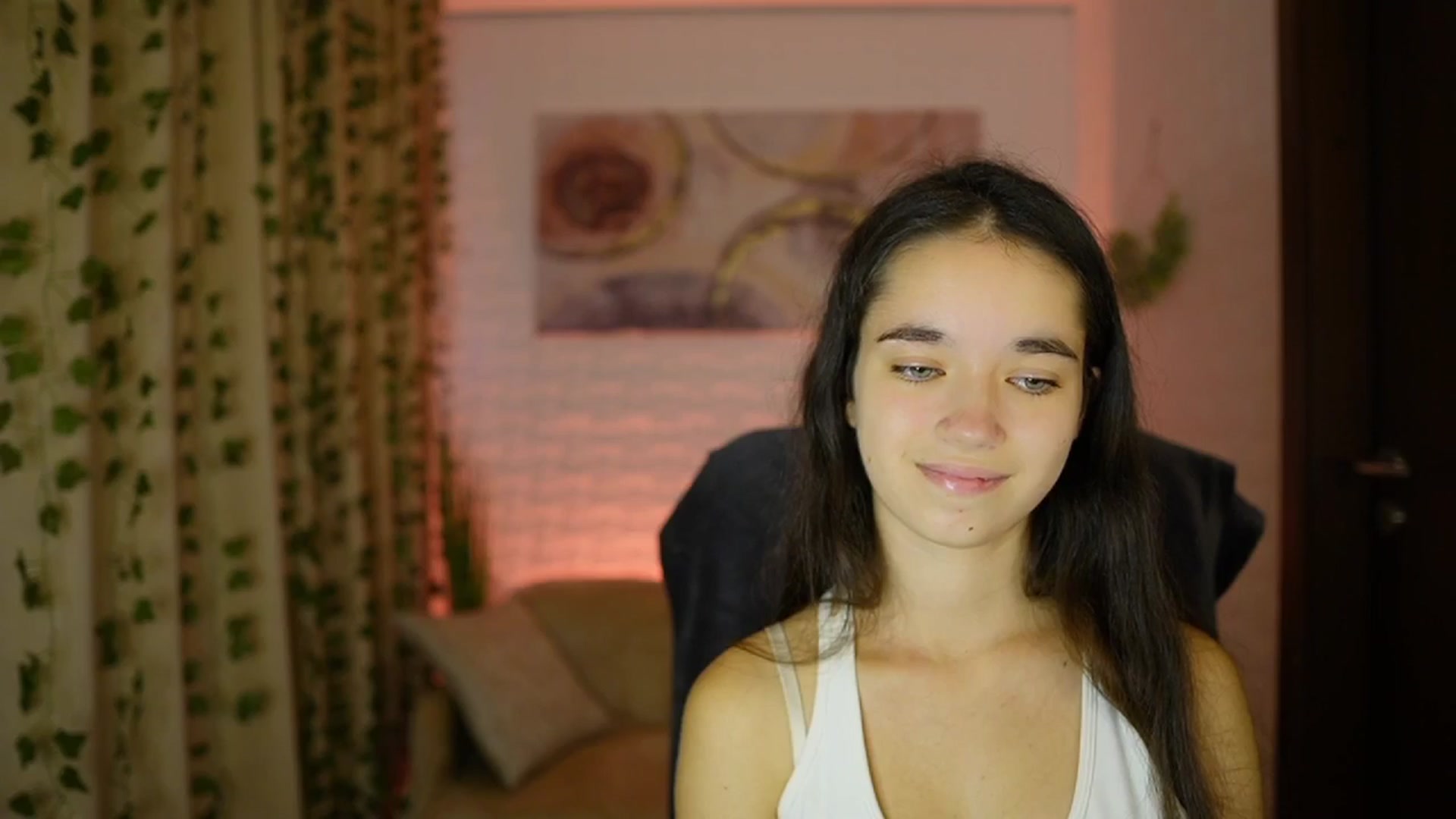 Gallery image thumbnail from Gia_Paige18's myfreecams stream on, 10/06/2024, 11:30 image 18 of 20