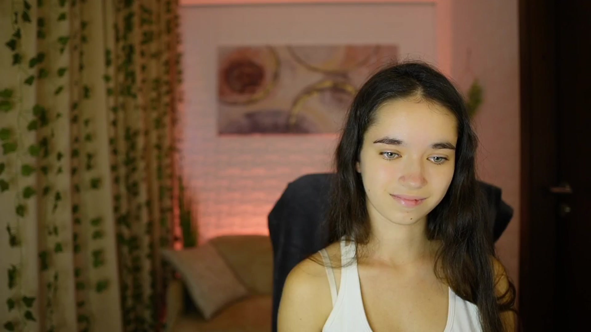 Gallery image thumbnail from Gia_Paige18's myfreecams stream on, 10/06/2024, 11:30 image 14 of 20