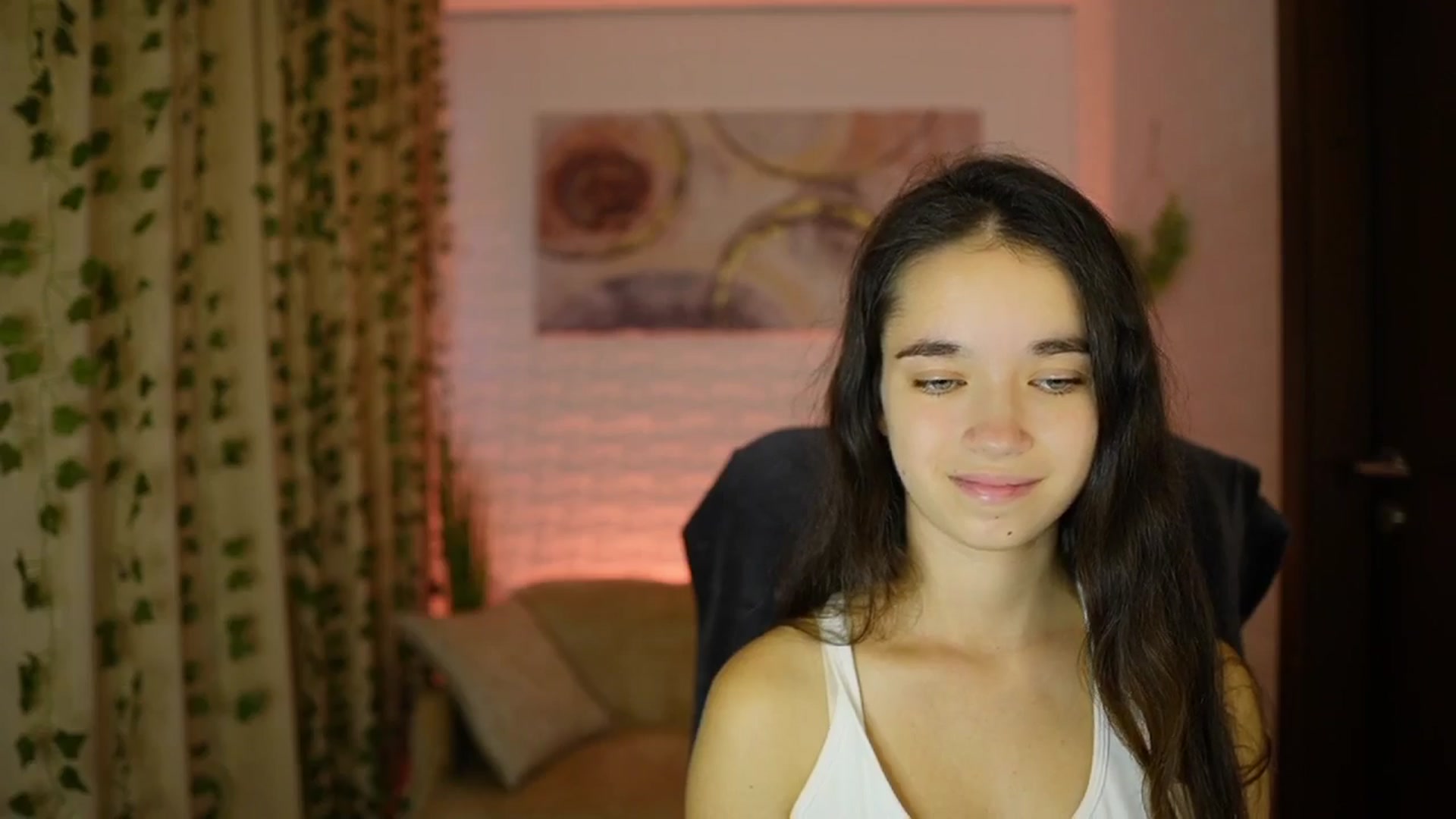 Gallery image thumbnail from Gia_Paige18's myfreecams stream on, 10/06/2024, 12:01 image 12 of 20
