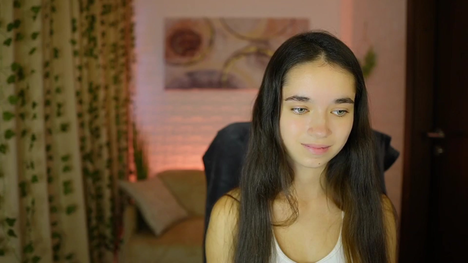 Gallery image thumbnail from Gia_Paige18's myfreecams stream on, 10/06/2024, 13:27 image 7 of 20