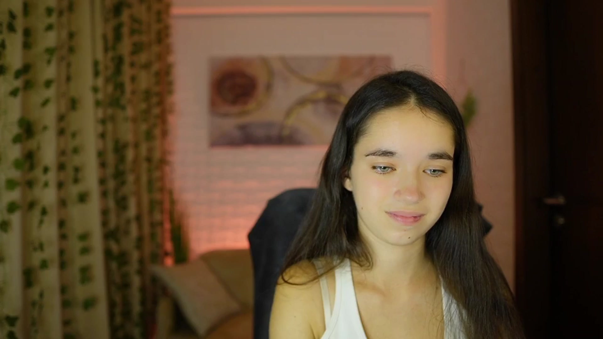 Gallery image thumbnail from Gia_Paige18's myfreecams stream on, 10/06/2024, 16:05 image 5 of 20
