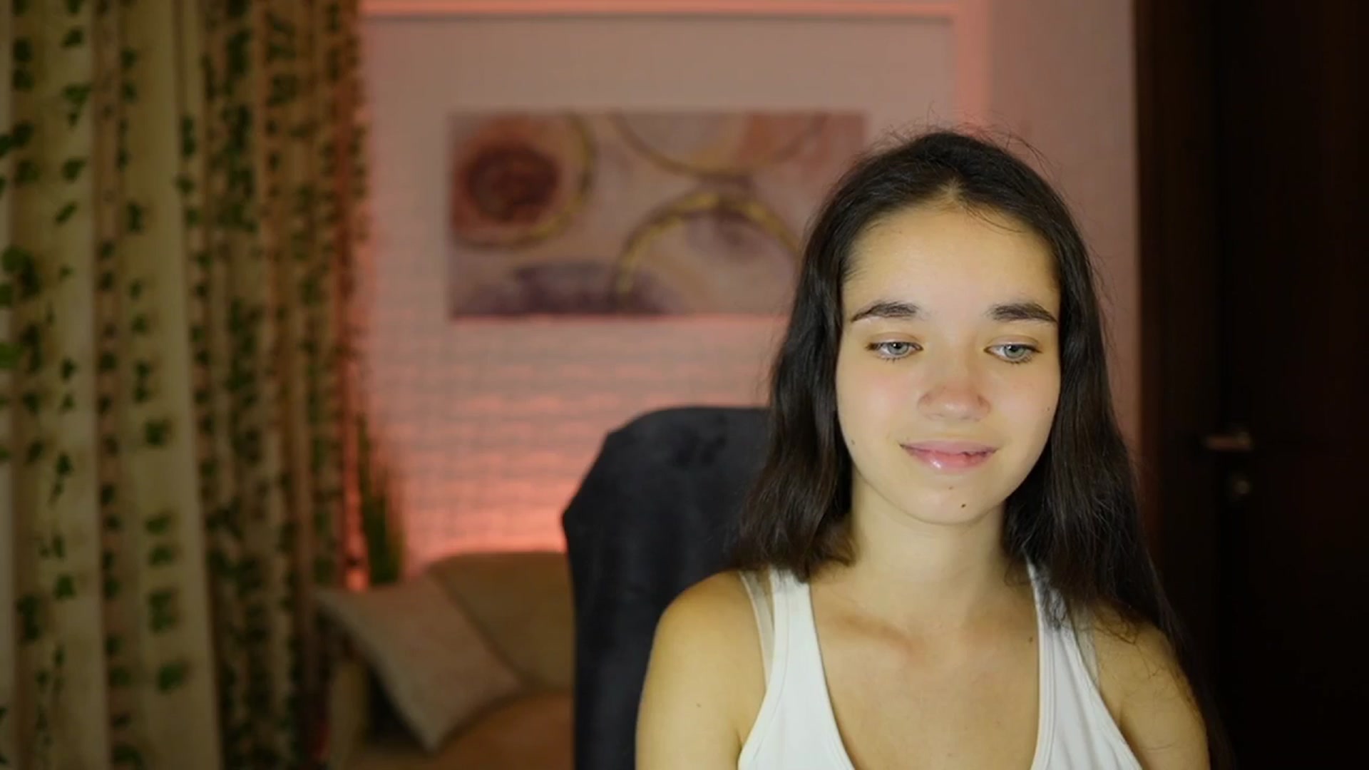 Gallery image thumbnail from Gia_Paige18's myfreecams stream on, 10/06/2024, 16:43 image 14 of 20