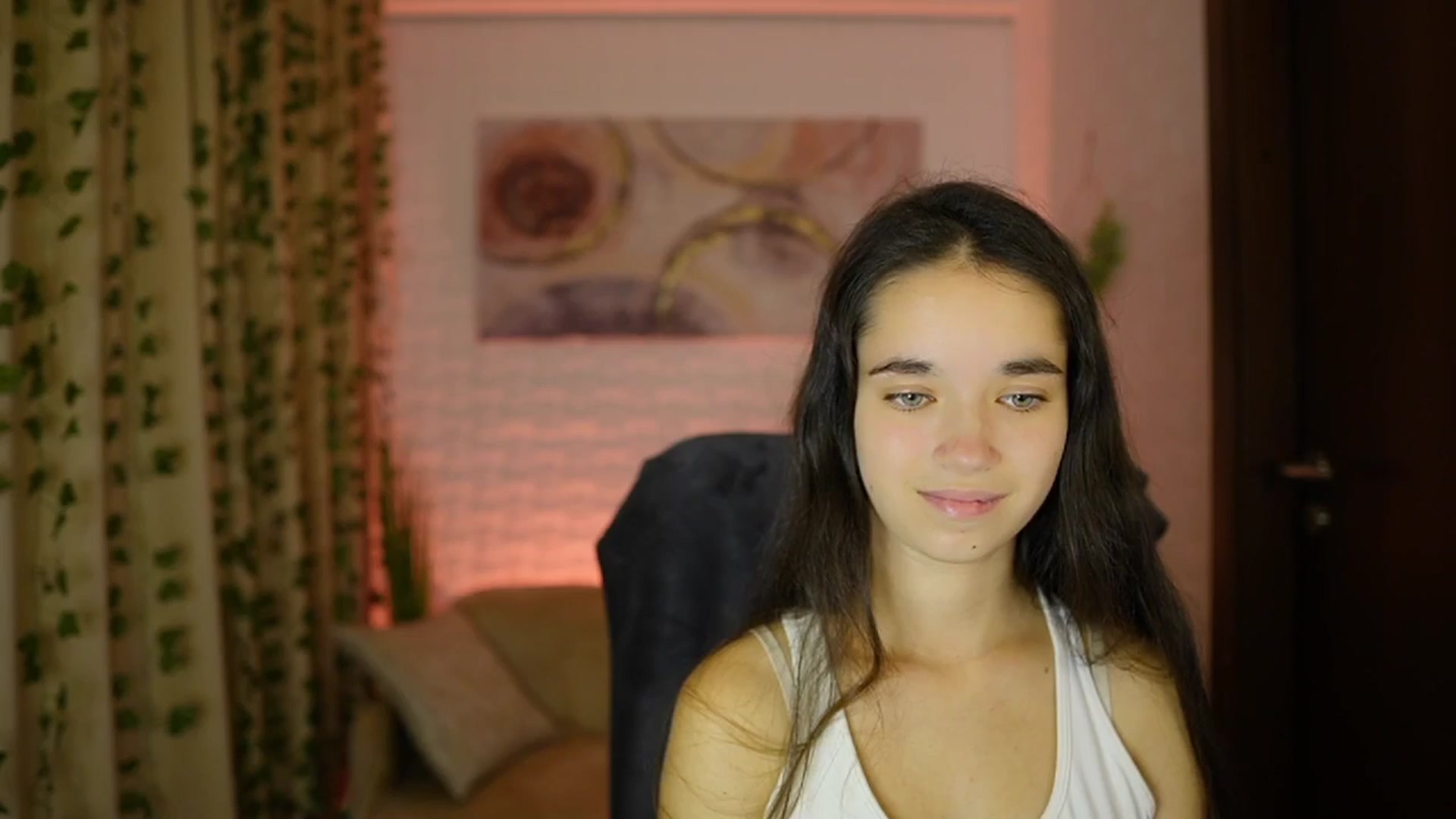 Gallery image thumbnail from Gia_Paige18's myfreecams stream on, 10/06/2024, 16:43 image 4 of 20