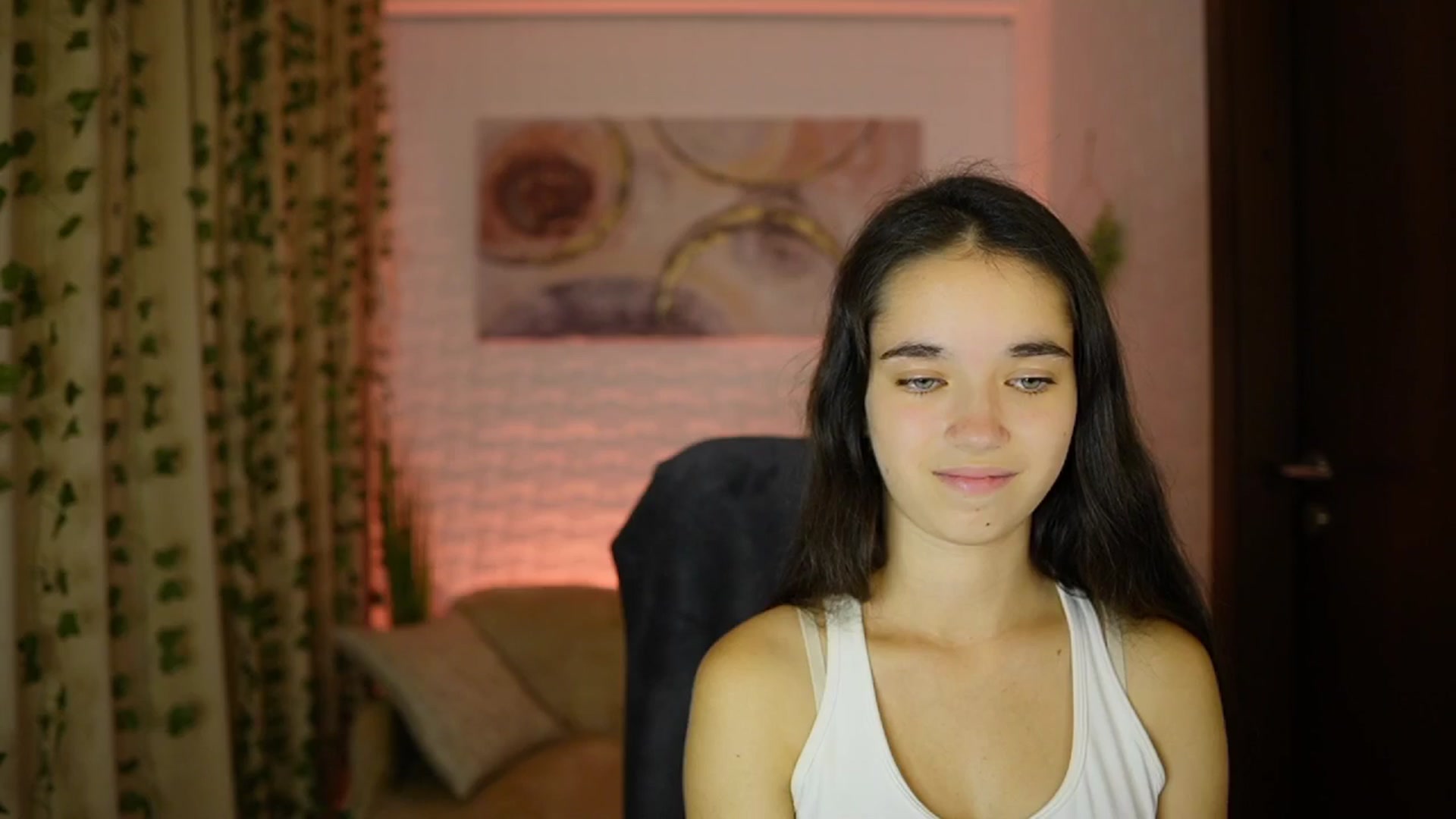 Gallery image thumbnail from Gia_Paige18's myfreecams stream on, 10/06/2024, 17:43 image 7 of 20