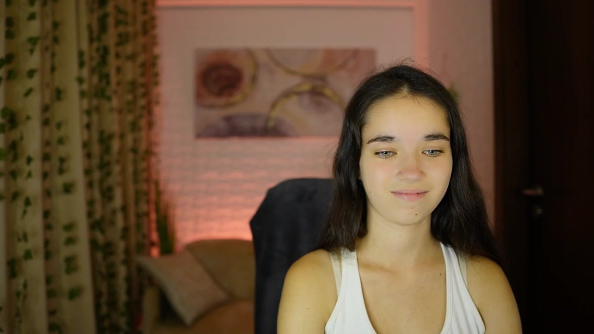 Gallery image thumbnail from Gia_Paige18's myfreecams stream on, 10/06/2024, 17:43 image 5 of 20