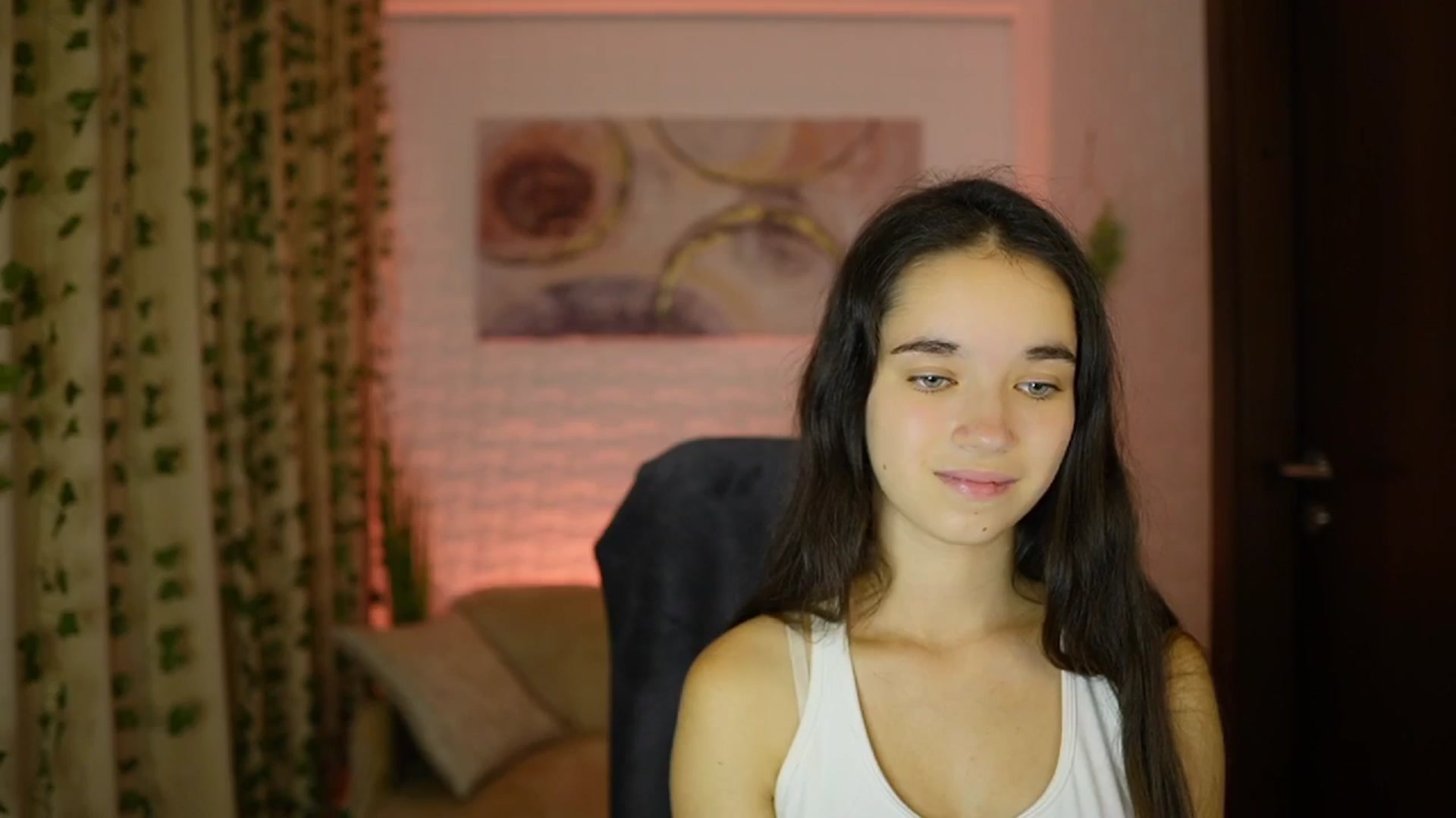 Gallery image thumbnail from Gia_Paige18's myfreecams stream on, 10/06/2024, 17:43 image 18 of 20