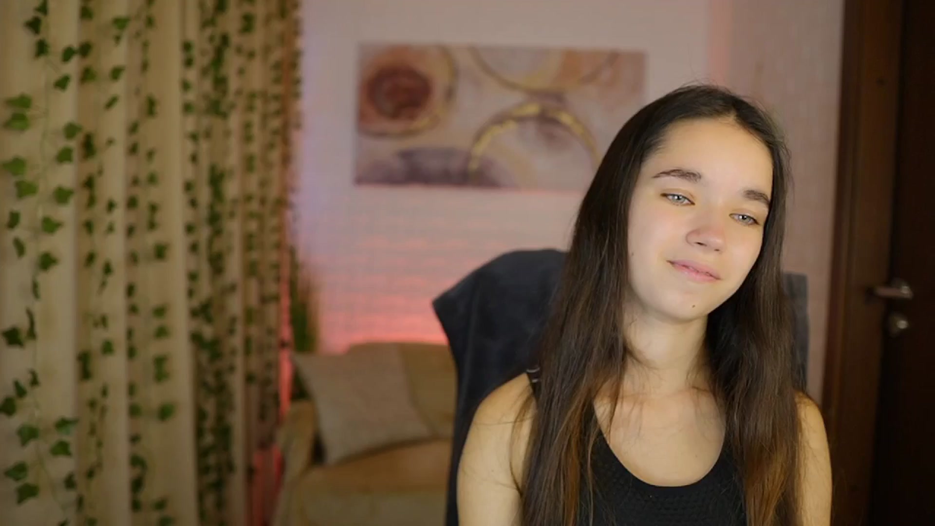 Gallery image thumbnail from Gia_Paige18's myfreecams stream on, 10/08/2024, 12:30 image 14 of 20