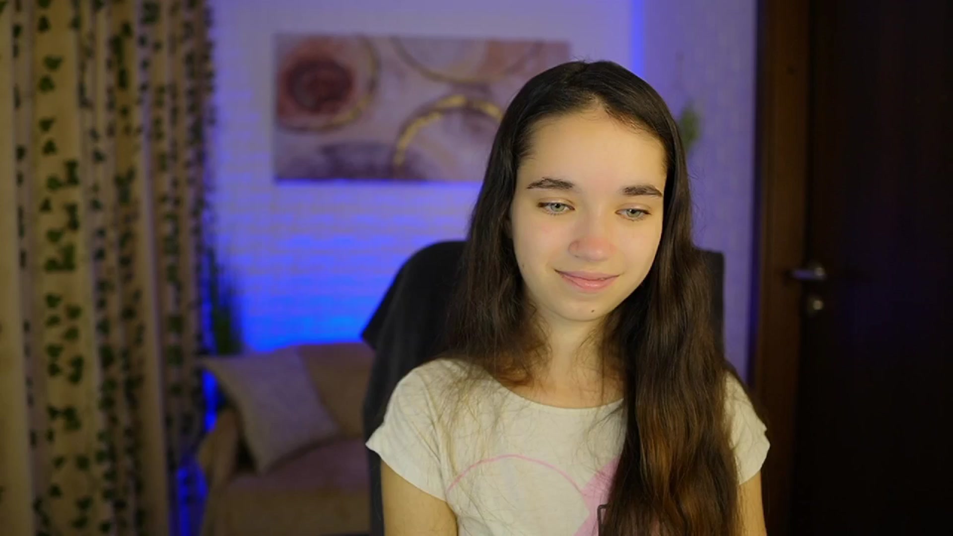 Gallery image thumbnail from Gia_Paige18's myfreecams stream on, 10/09/2024, 11:02 image 10 of 20