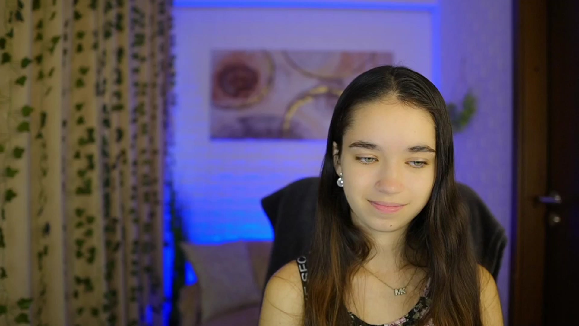 Gallery image thumbnail from Gia_Paige18's myfreecams stream on, 10/13/2024, 08:52 image 13 of 20