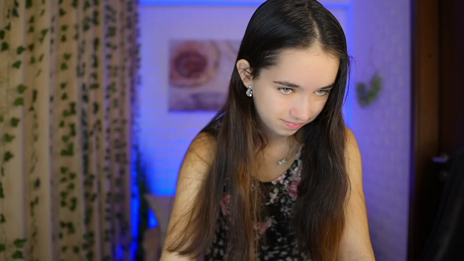 Gallery image thumbnail from Gia_Paige18's myfreecams stream on, 10/13/2024, 08:52 image 6 of 20
