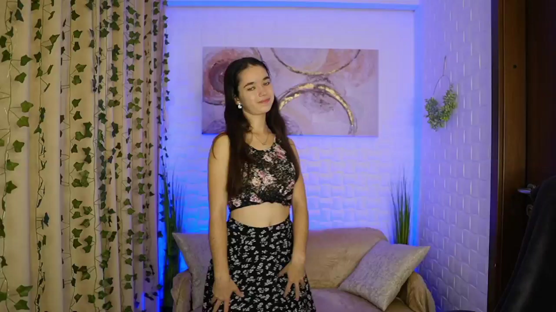 Gallery image thumbnail from Gia_Paige18's myfreecams stream on, 10/13/2024, 12:12 image 1 of 20