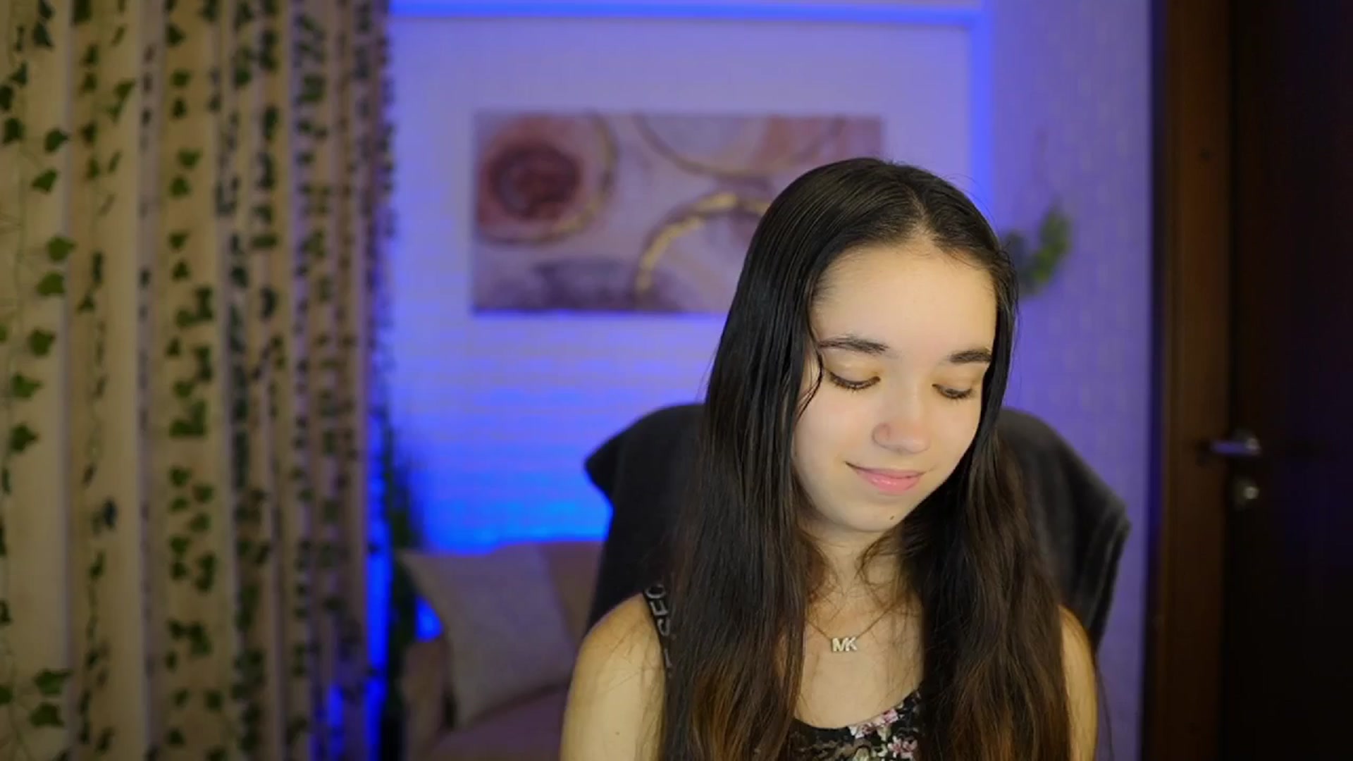 Gallery image thumbnail from Gia_Paige18's myfreecams stream on, 10/13/2024, 13:42 image 10 of 20