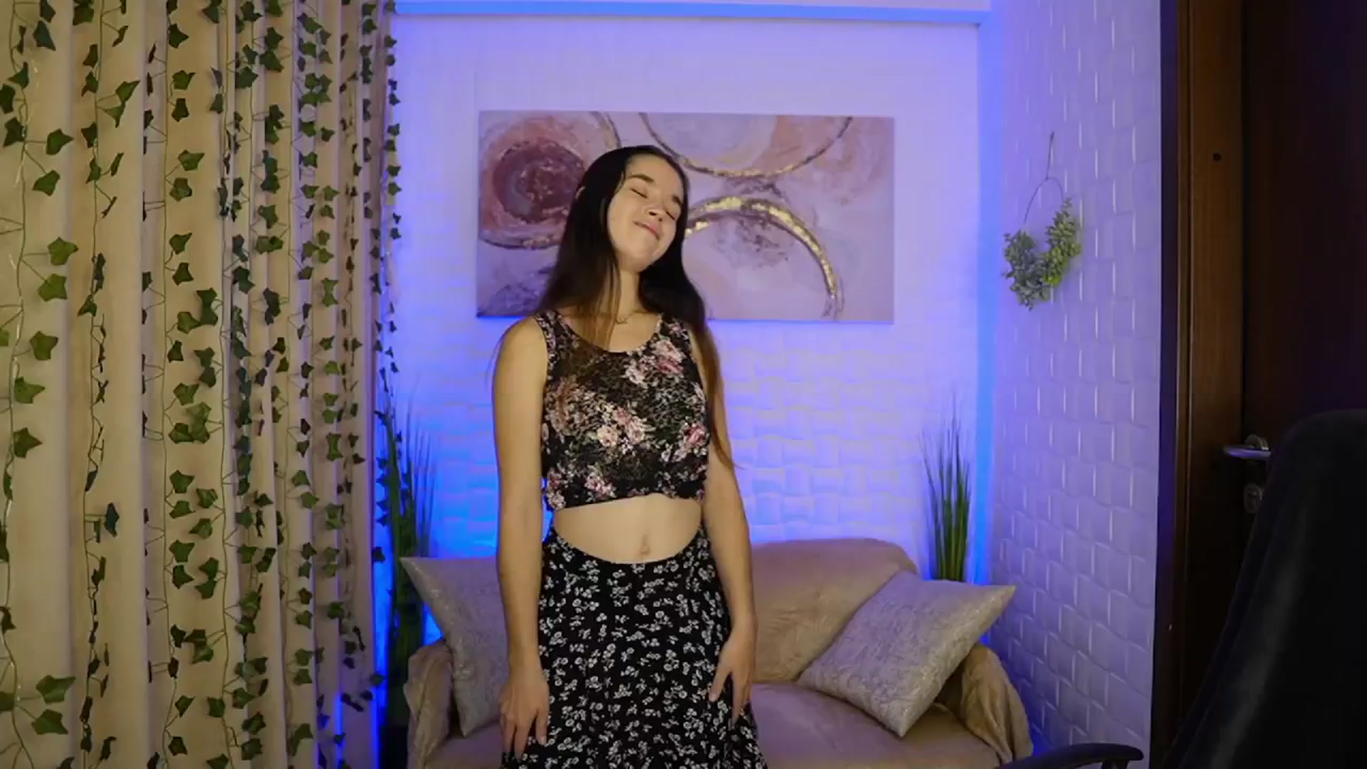 Gallery image thumbnail from Gia_Paige18's myfreecams stream on, 10/13/2024, 13:42 image 18 of 20