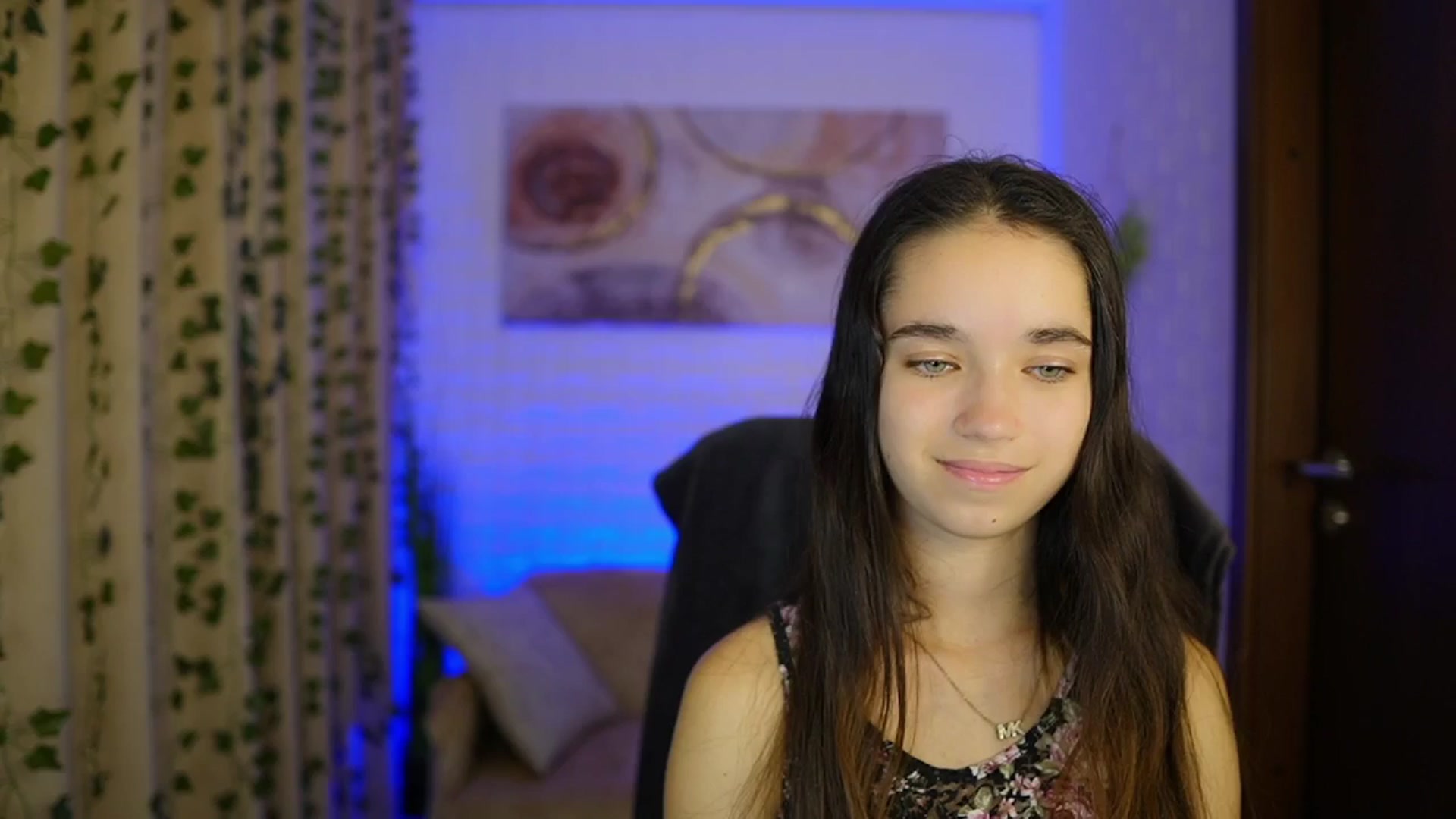 Gallery image thumbnail from Gia_Paige18's myfreecams stream on, 10/13/2024, 17:46 image 12 of 20