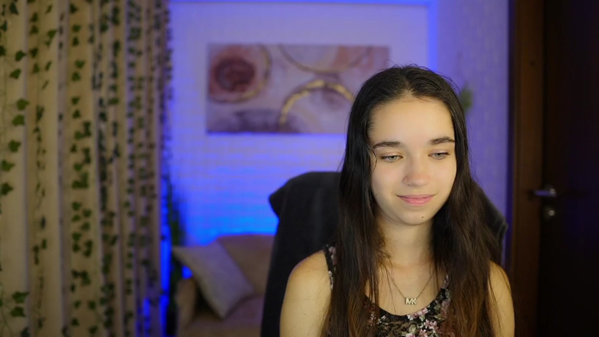 Gallery image thumbnail from Gia_Paige18's myfreecams stream on, 10/13/2024, 17:46 image 10 of 20