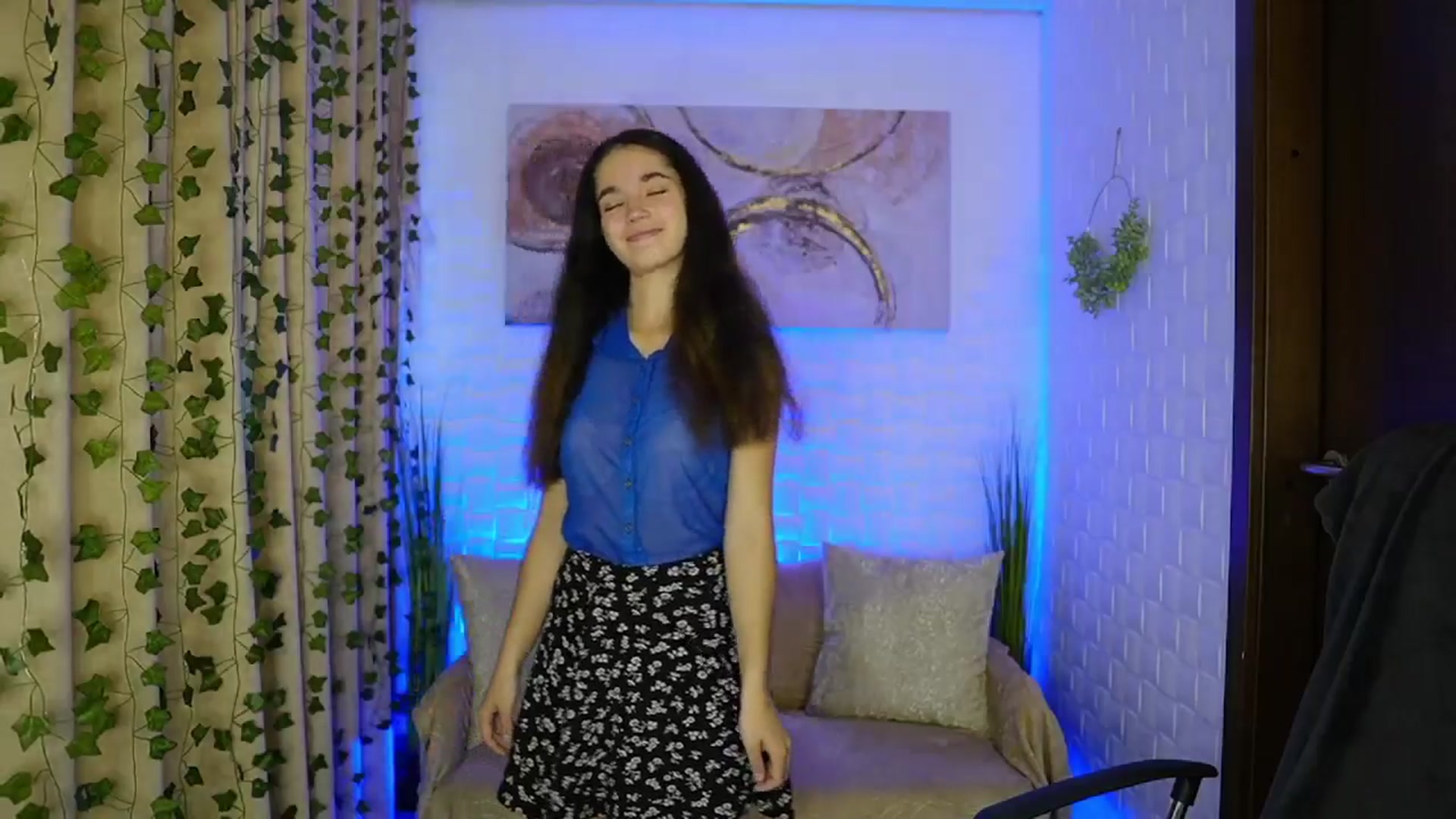Gallery image thumbnail from Gia_Paige18's myfreecams stream on, 10/16/2024, 10:18 image 12 of 20