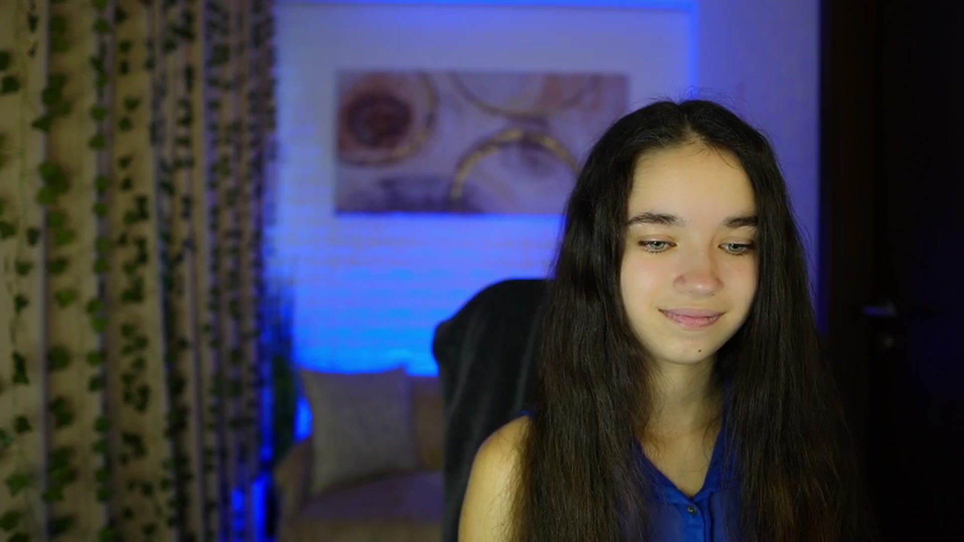 Gallery image thumbnail from Gia_Paige18's myfreecams stream on, 10/16/2024, 10:18 image 10 of 20