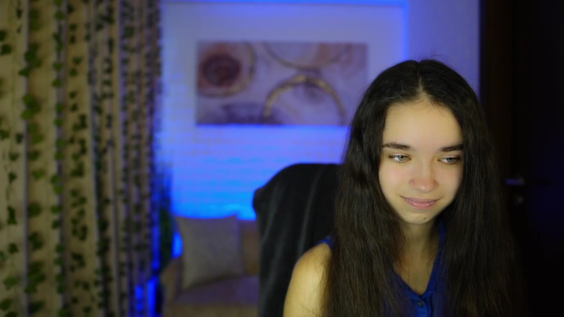 Gallery image thumbnail from Gia_Paige18's myfreecams stream on, 10/16/2024, 10:18 image 9 of 20