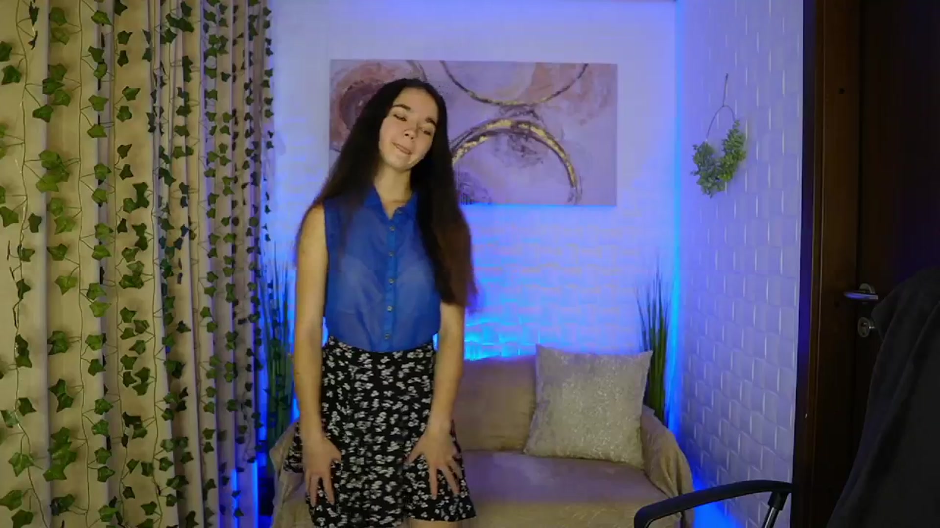 Gallery image thumbnail from Gia_Paige18's myfreecams stream on, 10/16/2024, 11:51 image 12 of 20