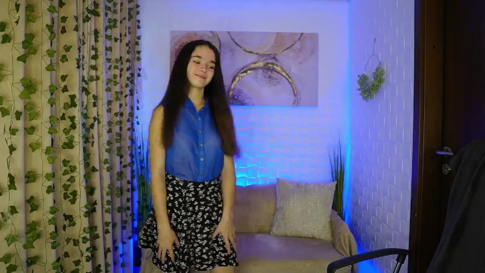 Gallery image thumbnail from Gia_Paige18's myfreecams stream on, 10/16/2024, 11:51 image 10 of 20