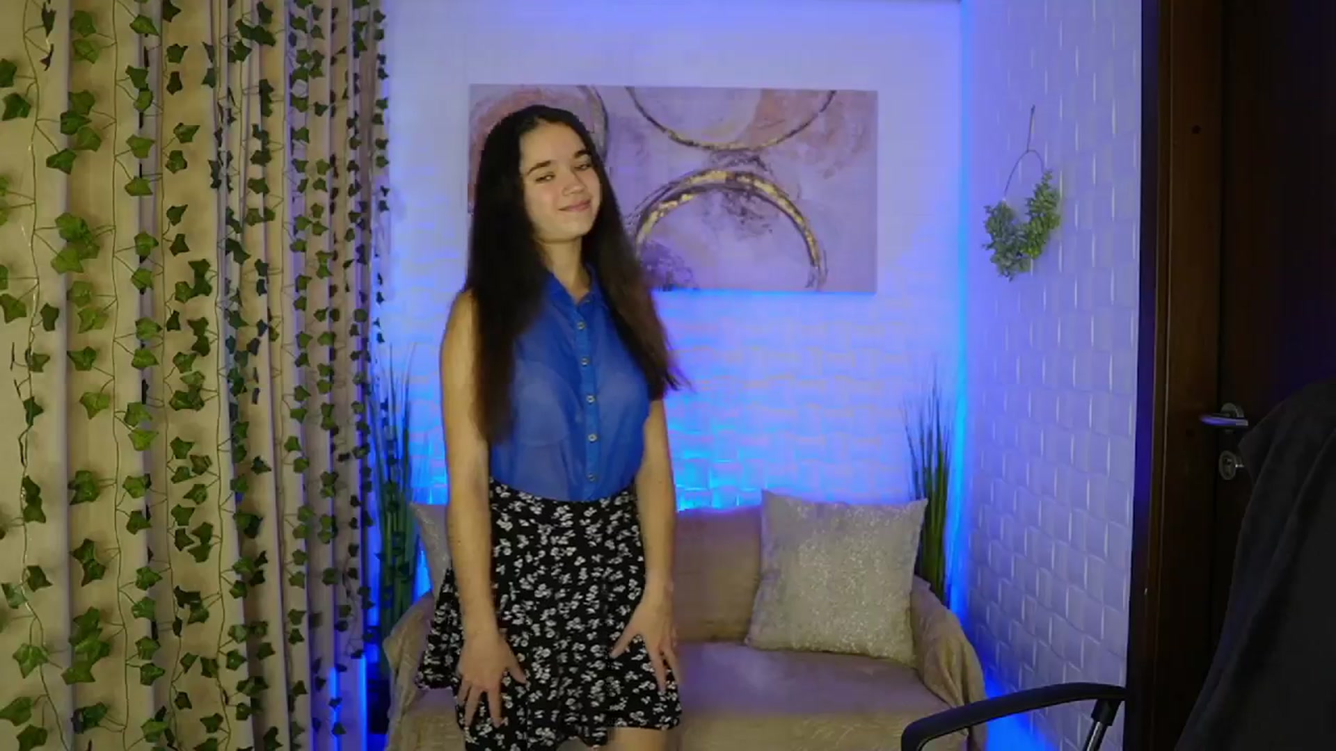 Gallery image thumbnail from Gia_Paige18's myfreecams stream on, 10/16/2024, 11:51 image 11 of 20