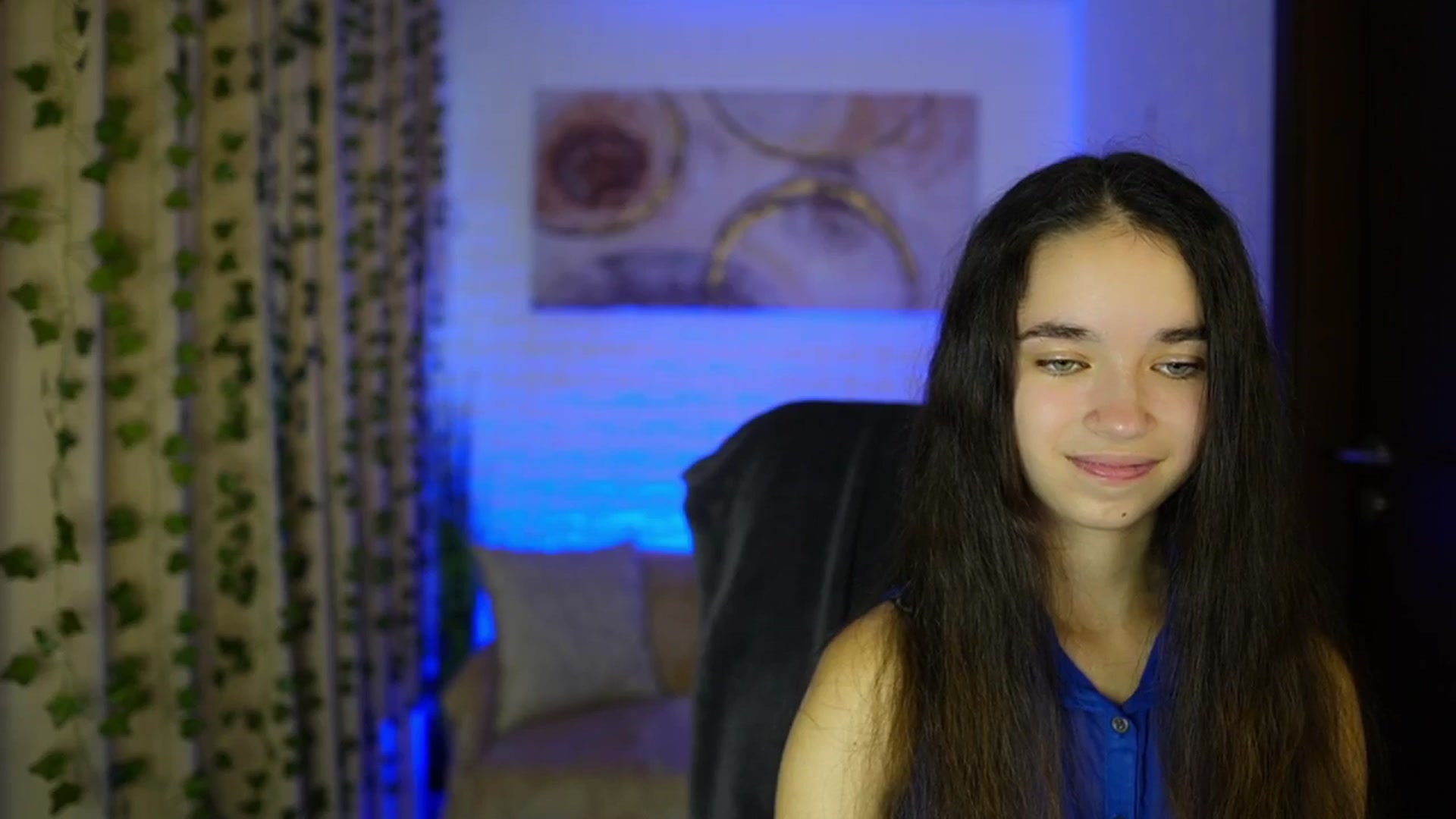 Gallery image thumbnail from Gia_Paige18's myfreecams stream on, 10/16/2024, 12:51 image 9 of 20