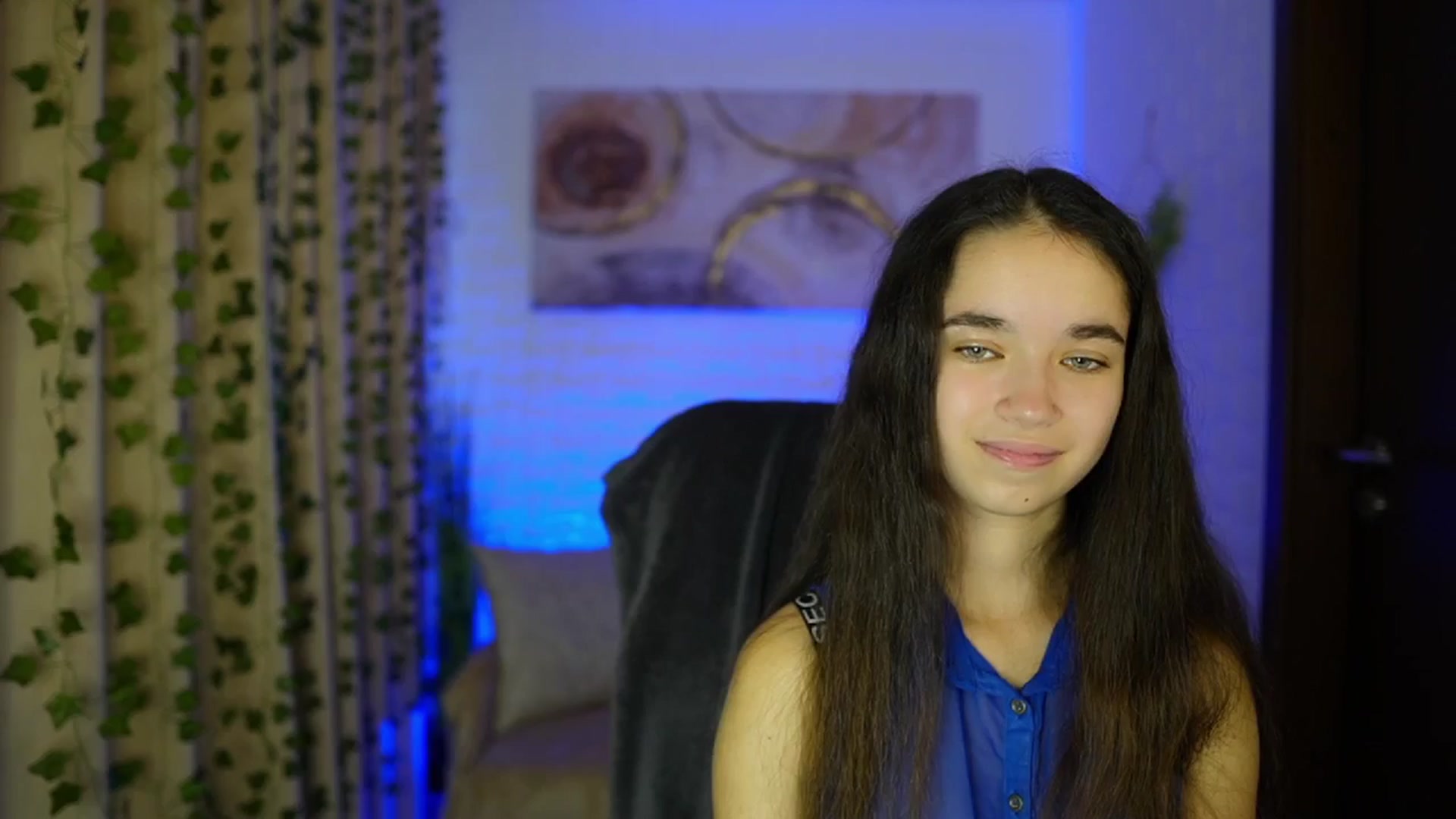 Gallery image thumbnail from Gia_Paige18's myfreecams stream on, 10/16/2024, 13:24 image 10 of 20