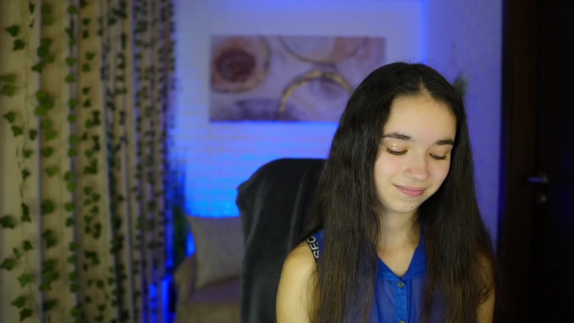 Gallery image thumbnail from Gia_Paige18's myfreecams stream on, 10/16/2024, 13:24 image 14 of 20