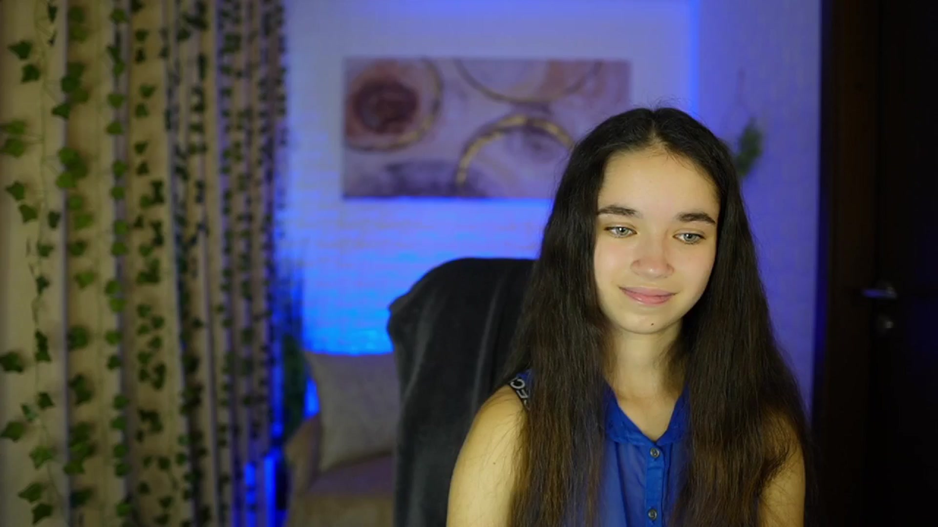 Gallery image thumbnail from Gia_Paige18's myfreecams stream on, 10/16/2024, 13:24 image 11 of 20