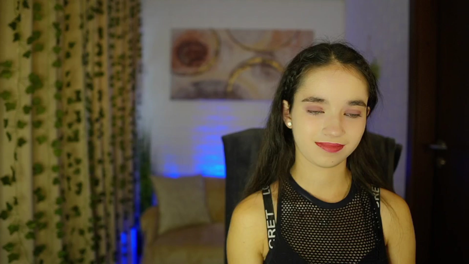 Gallery image thumbnail from Gia_Paige18's myfreecams stream on, 10/17/2024, 12:10 image 3 of 20