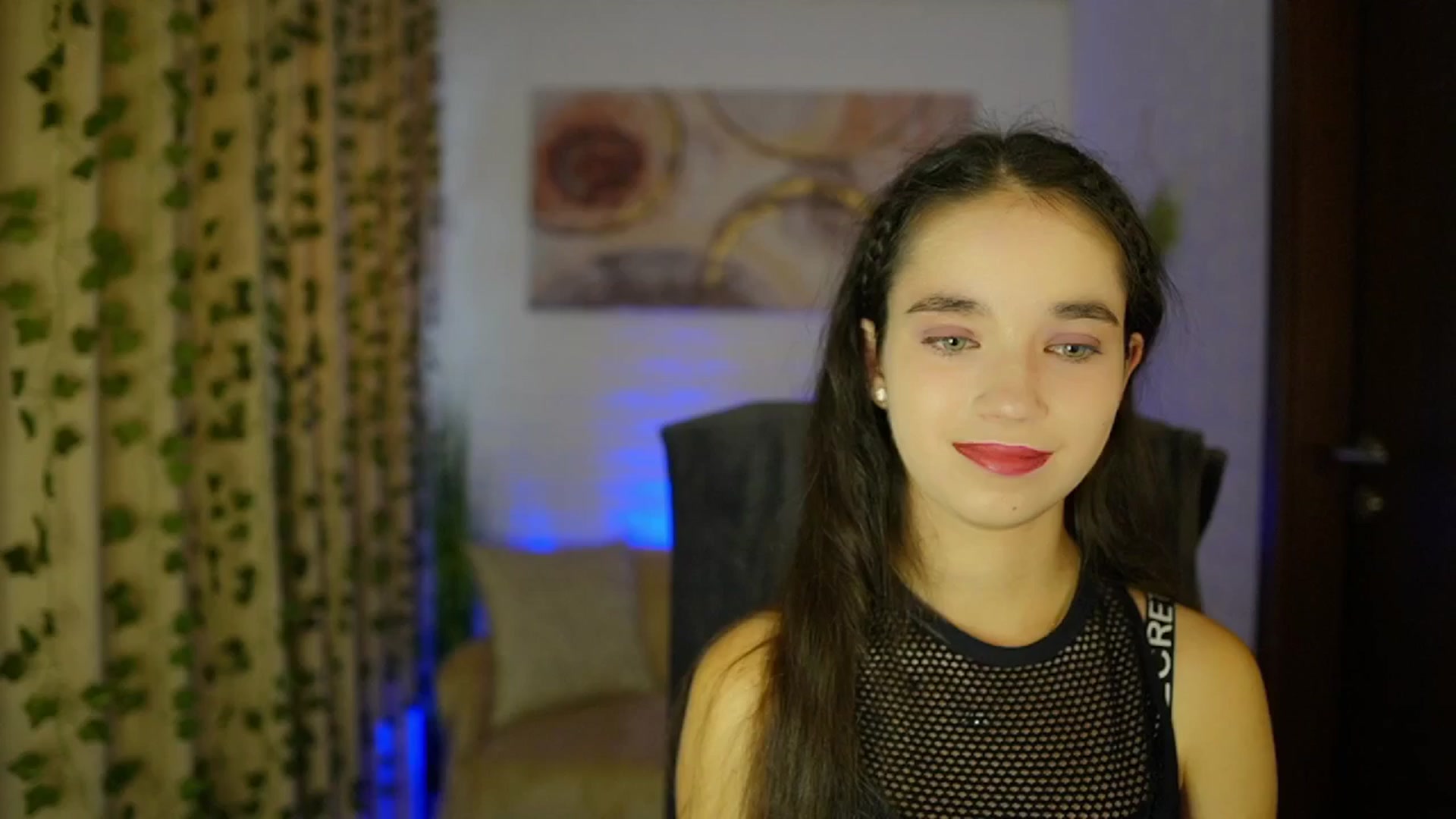 Gallery image thumbnail from Gia_Paige18's myfreecams stream on, 10/17/2024, 12:10 image 18 of 20