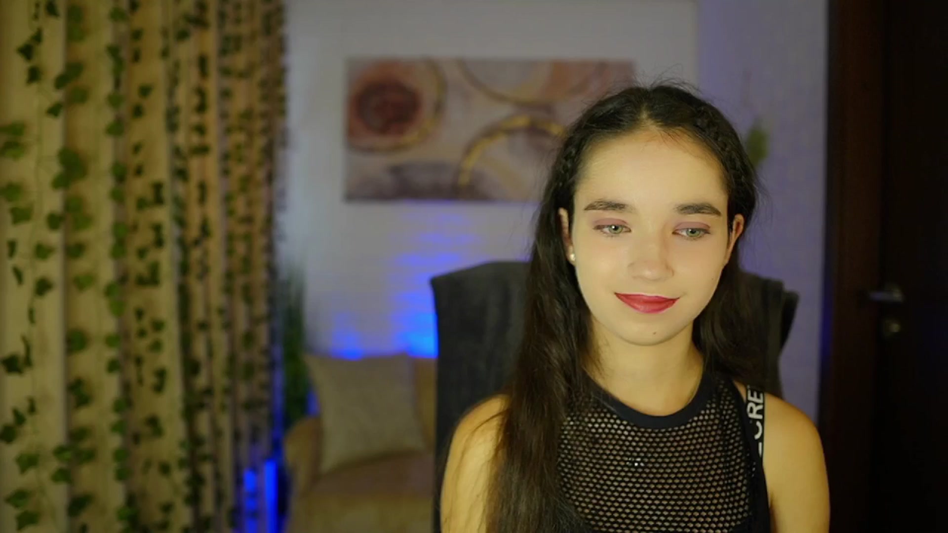 Gallery image thumbnail from Gia_Paige18's myfreecams stream on, 10/17/2024, 12:10 image 15 of 20