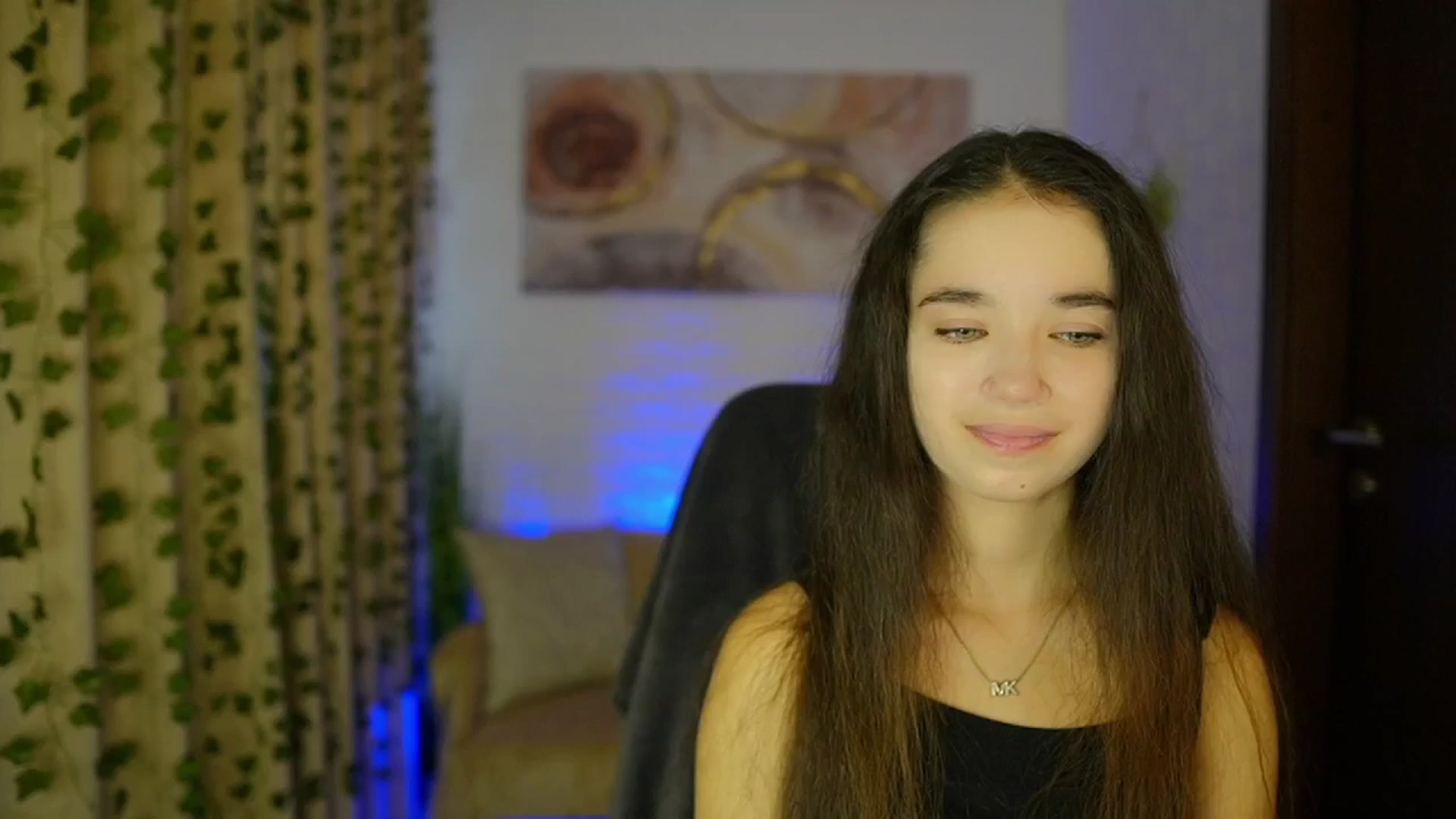 Gallery image thumbnail from Gia_Paige18's myfreecams stream on, 10/19/2024, 10:29 image 10 of 20