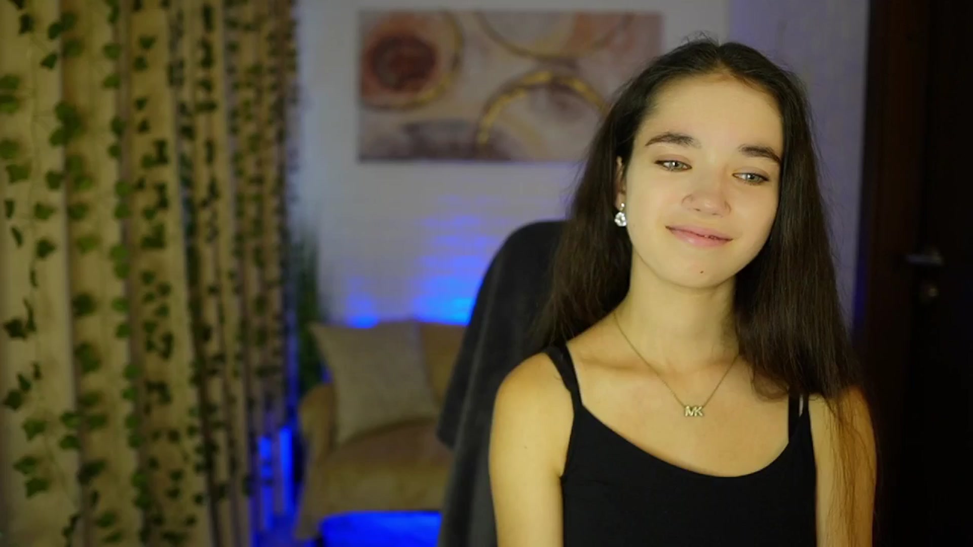 Gallery image thumbnail from Gia_Paige18's myfreecams stream on, 10/19/2024, 14:20 image 8 of 20