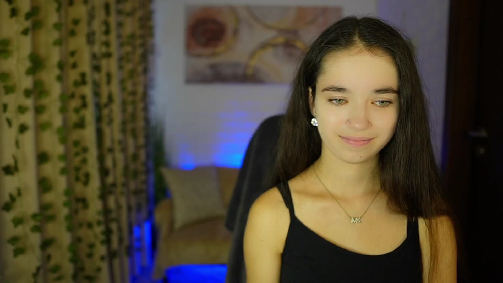 Gallery image thumbnail from Gia_Paige18's myfreecams stream on, 10/19/2024, 14:20 image 9 of 20