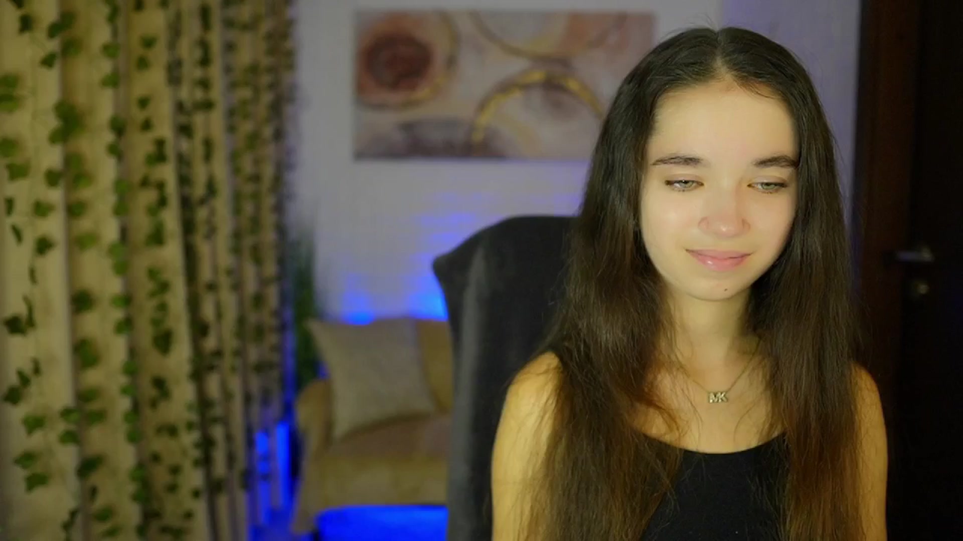Gallery image thumbnail from Gia_Paige18's myfreecams stream on, 10/19/2024, 16:04 image 16 of 20
