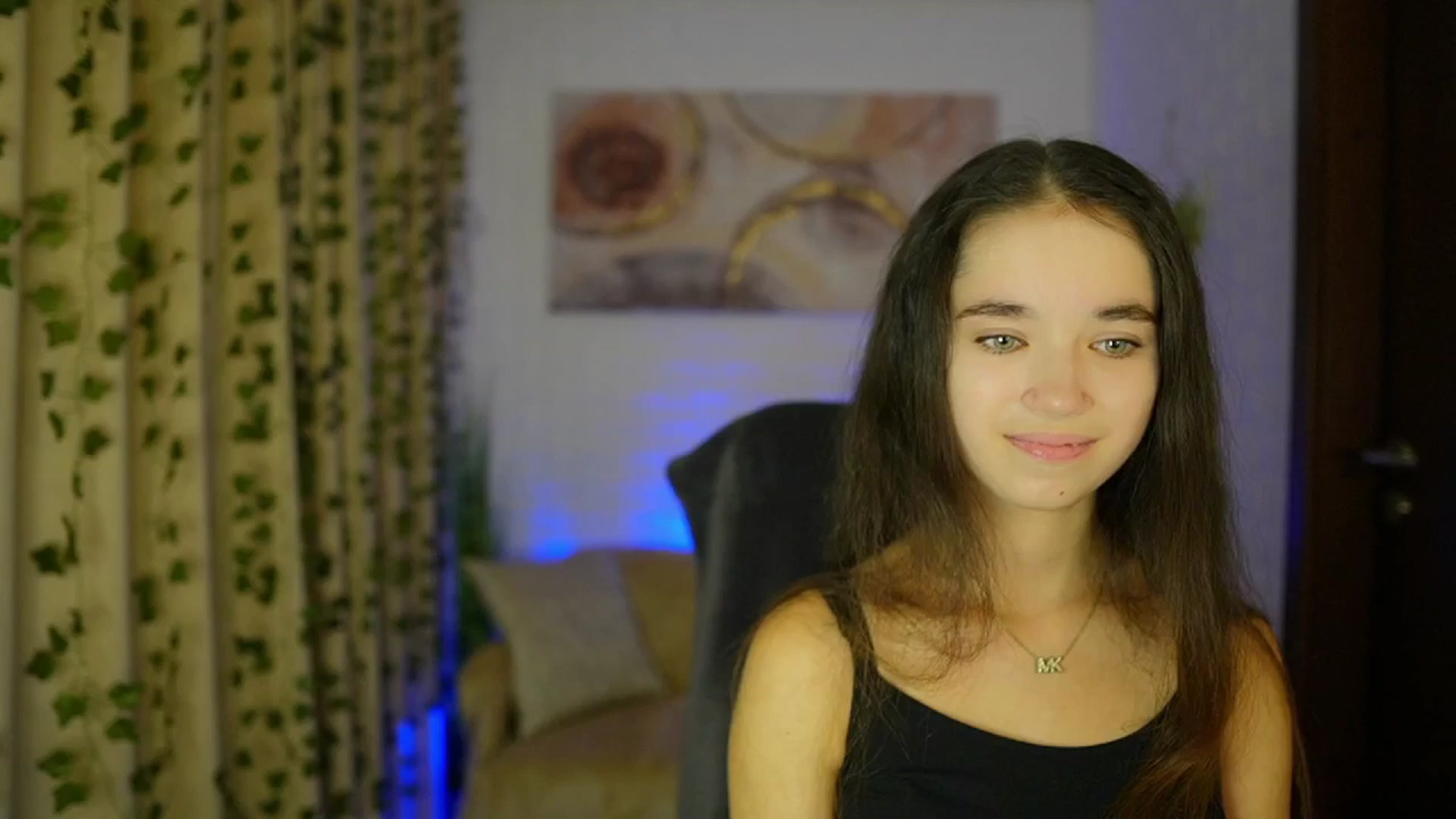 Gallery image thumbnail from Gia_Paige18's myfreecams stream on, 10/19/2024, 17:49 image 17 of 20
