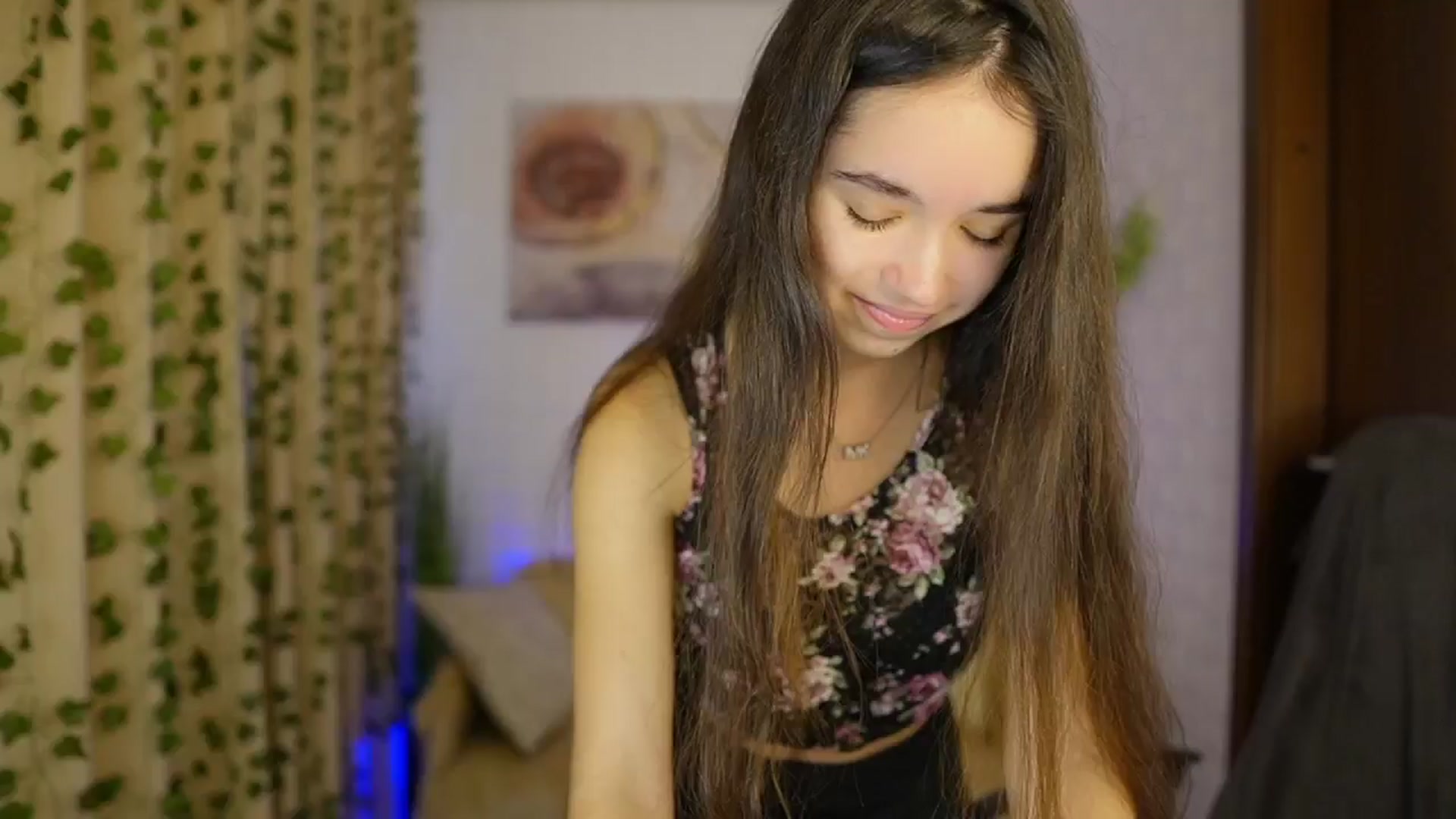 Gallery image thumbnail from Gia_Paige18's myfreecams stream on, 10/22/2024, 10:21 image 10 of 20