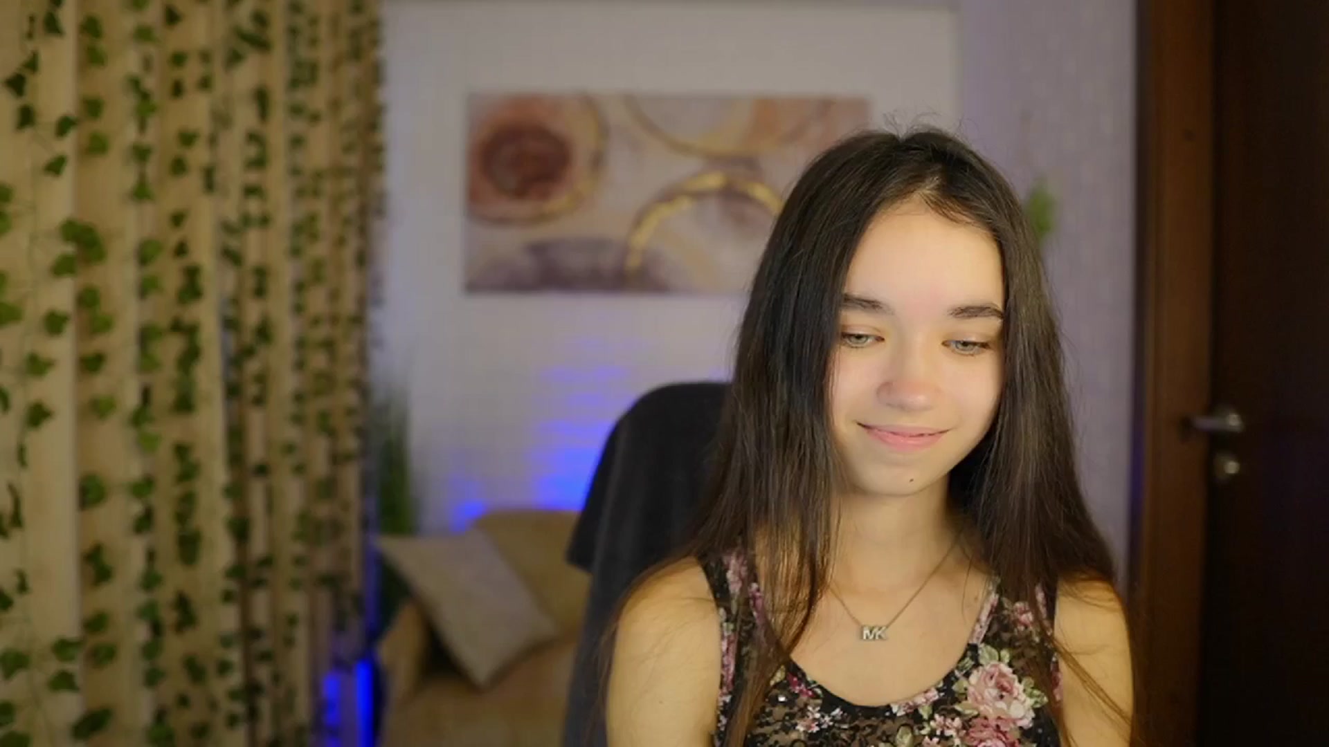 Gallery image thumbnail from Gia_Paige18's myfreecams stream on, 10/22/2024, 10:21 image 1 of 20