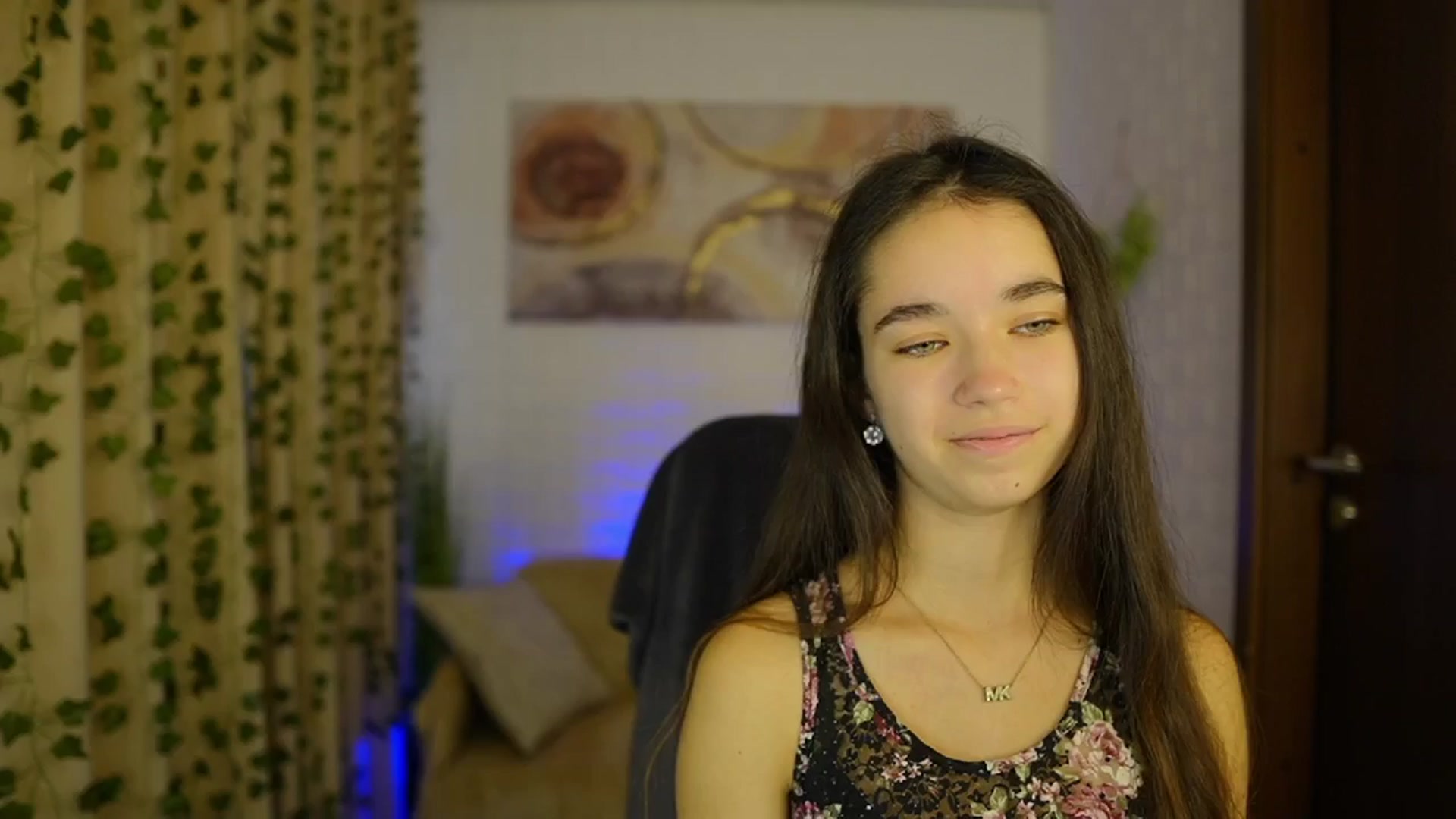 Gallery image thumbnail from Gia_Paige18's myfreecams stream on, 10/22/2024, 11:06 image 13 of 20