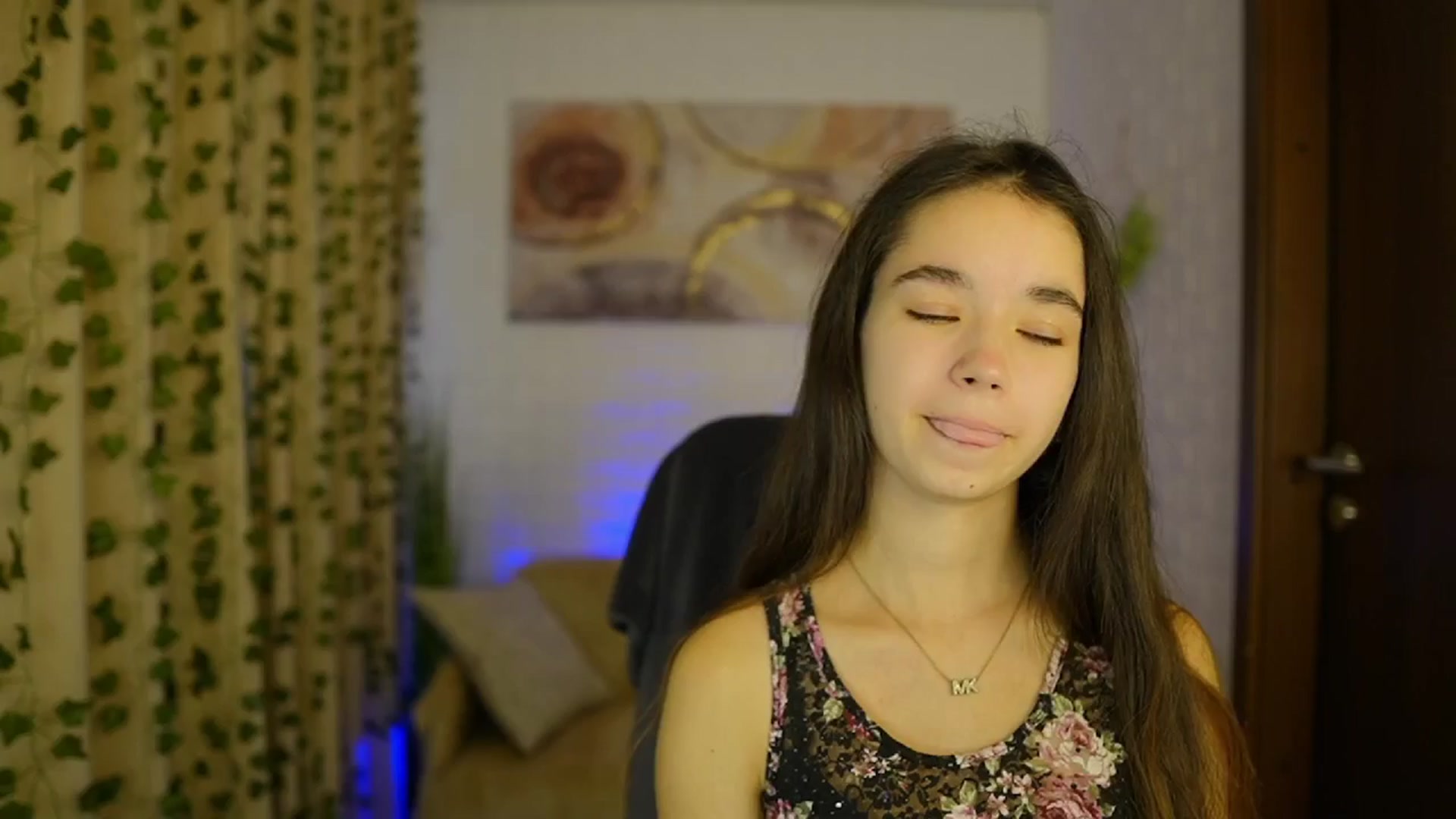 Gallery image thumbnail from Gia_Paige18's myfreecams stream on, 10/22/2024, 11:06 image 11 of 20