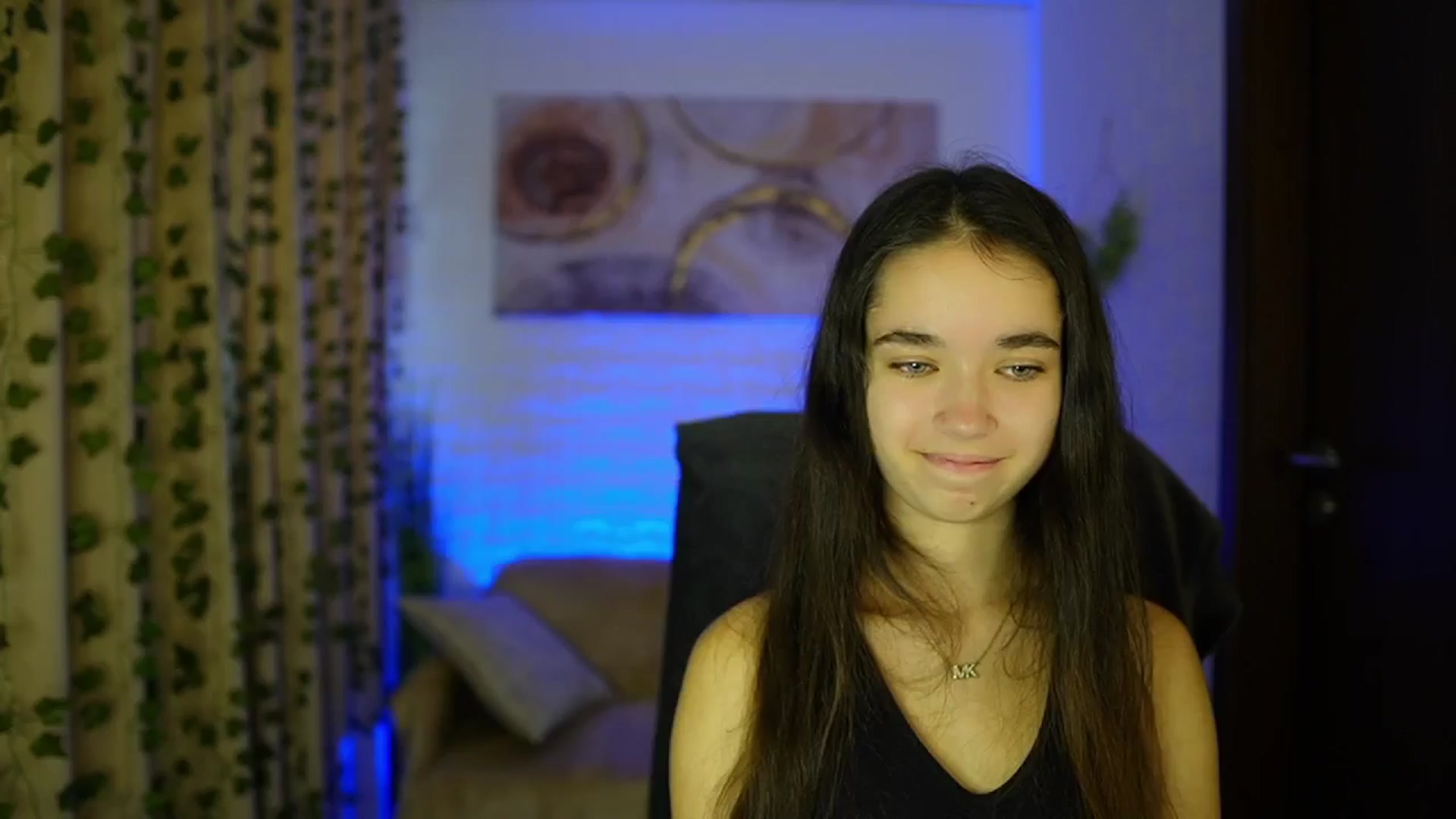 Gallery image thumbnail from Gia_Paige18's myfreecams stream on, 10/23/2024, 10:12 image 10 of 20