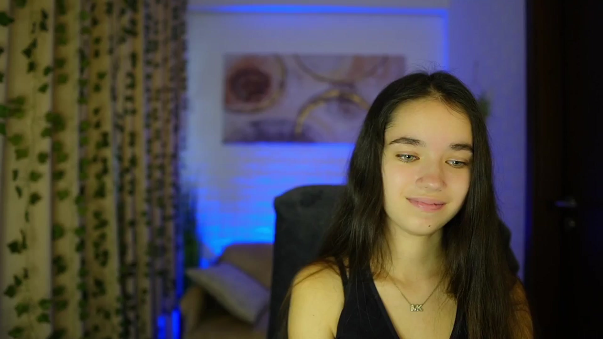 Gallery image thumbnail from Gia_Paige18's myfreecams stream on, 10/23/2024, 11:27 image 16 of 20