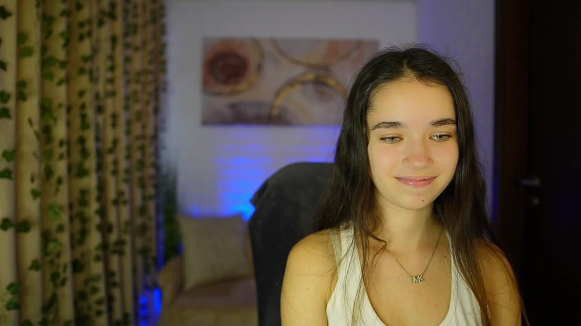 Gallery image thumbnail from Gia_Paige18's myfreecams stream on, 10/25/2024, 13:07 image 9 of 20