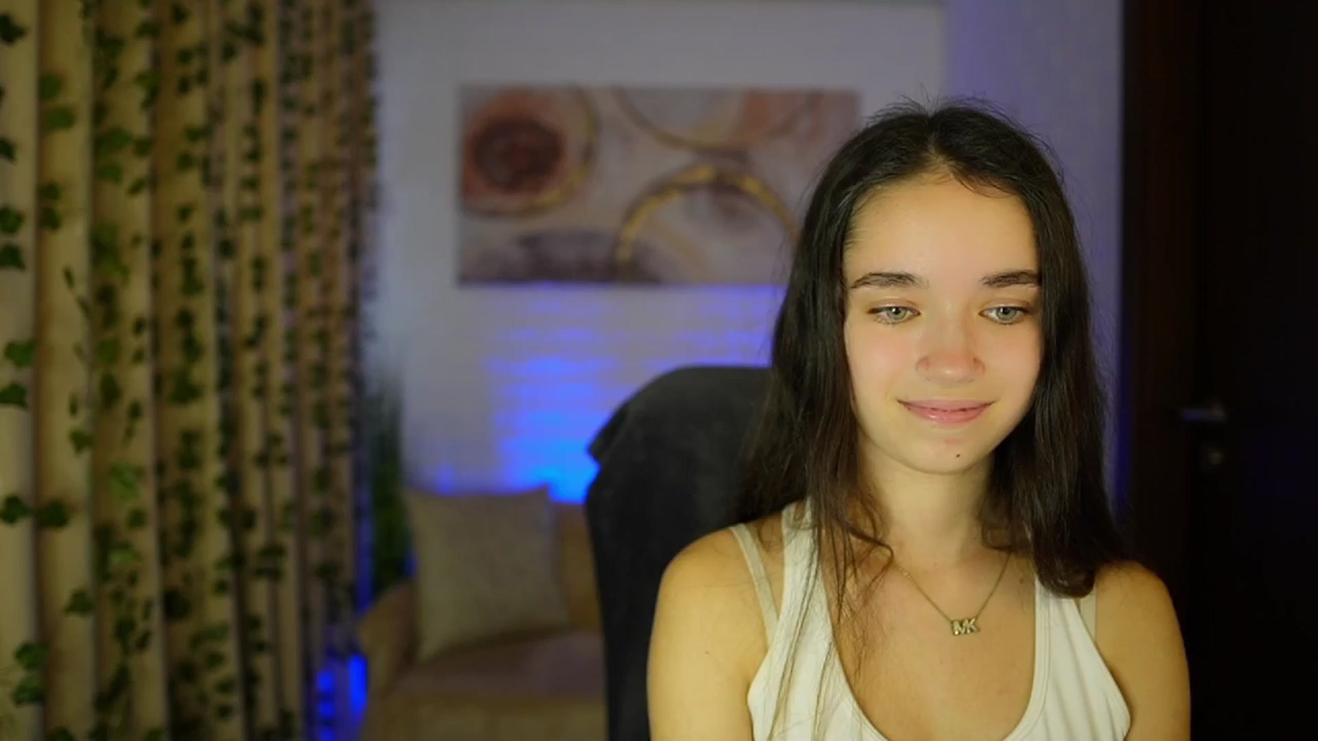 Gallery image thumbnail from Gia_Paige18's myfreecams stream on, 10/25/2024, 13:07 image 19 of 20