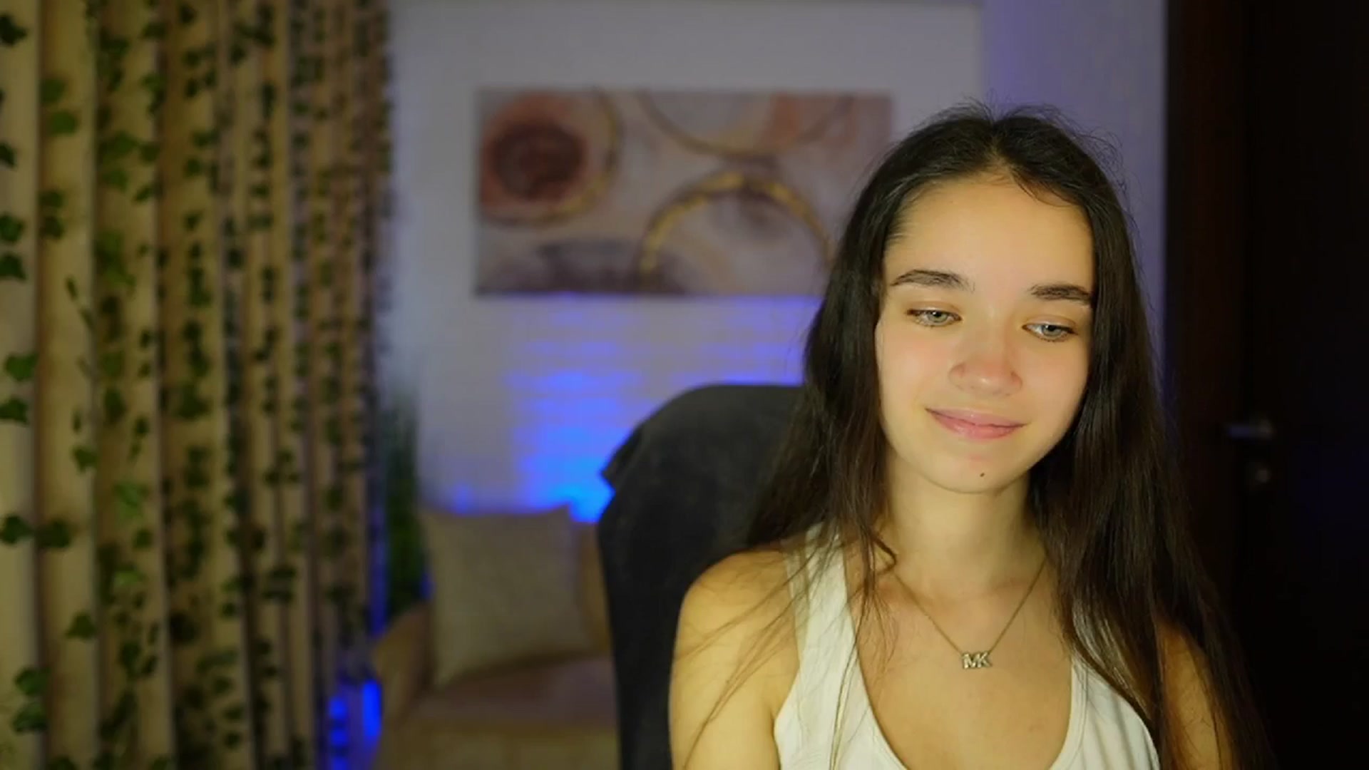 Gallery image thumbnail from Gia_Paige18's myfreecams stream on, 10/25/2024, 13:07 image 8 of 20
