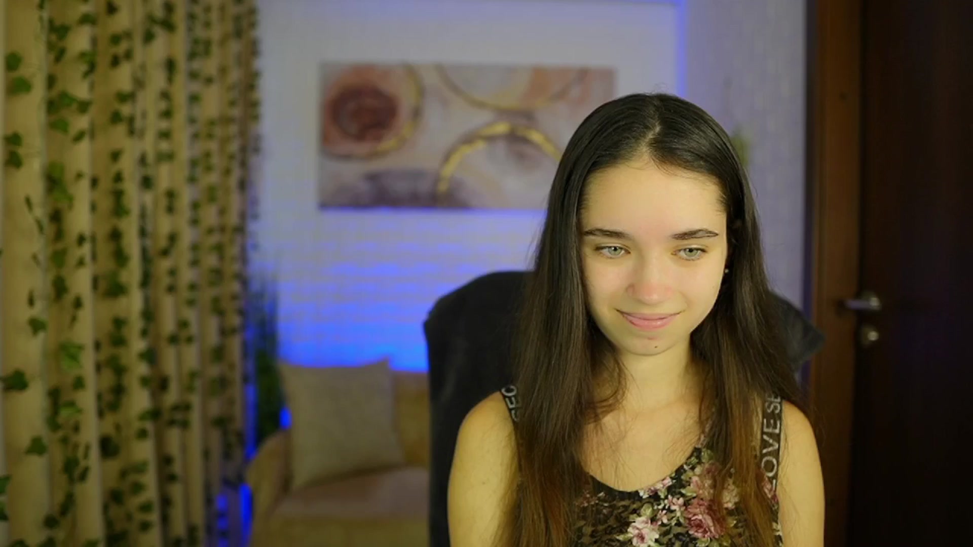 Gallery image thumbnail from Gia_Paige18's myfreecams stream on, 10/27/2024, 10:11 image 6 of 20
