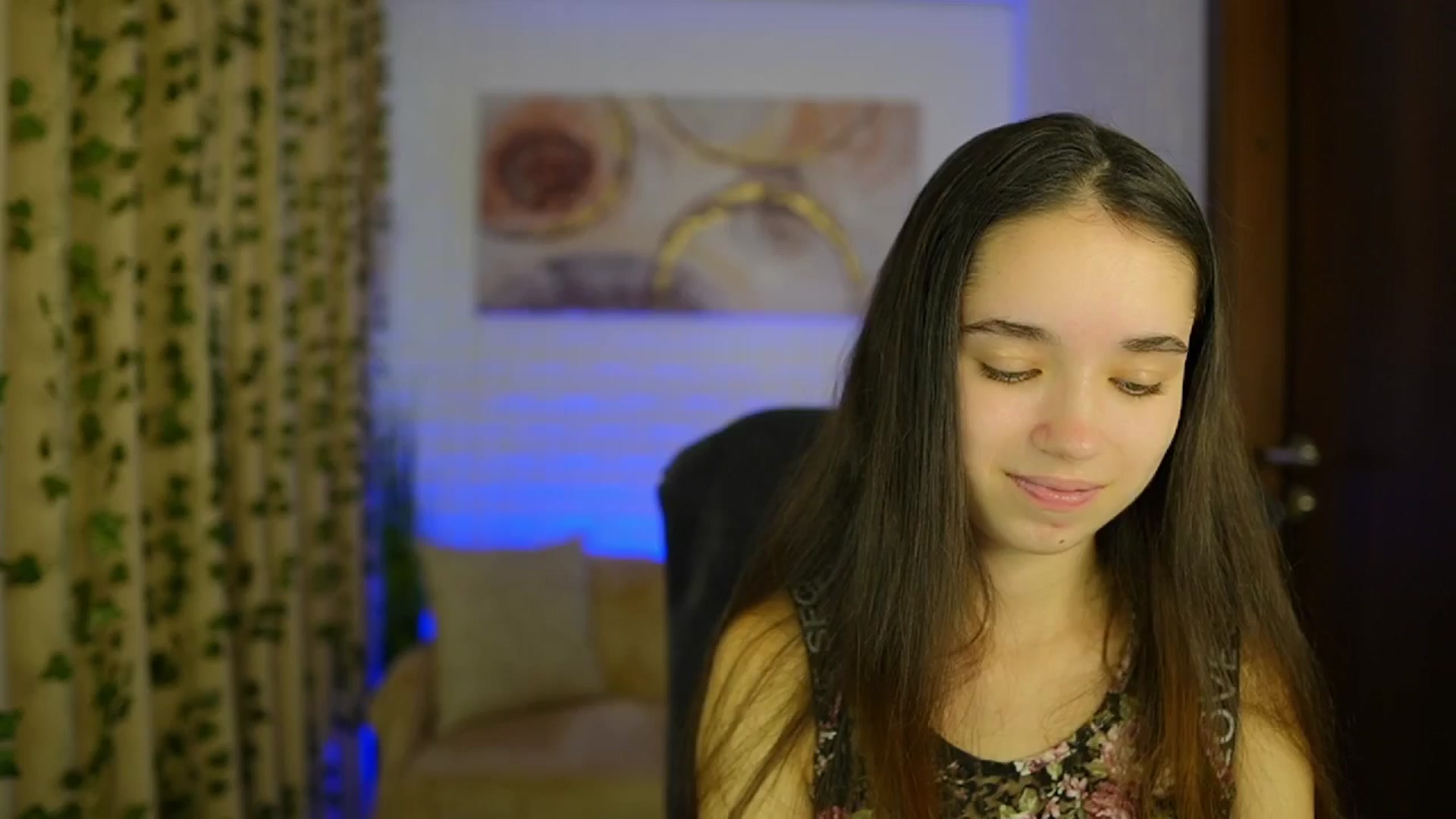 Gallery image thumbnail from Gia_Paige18's myfreecams stream on, 10/27/2024, 10:11 image 13 of 20
